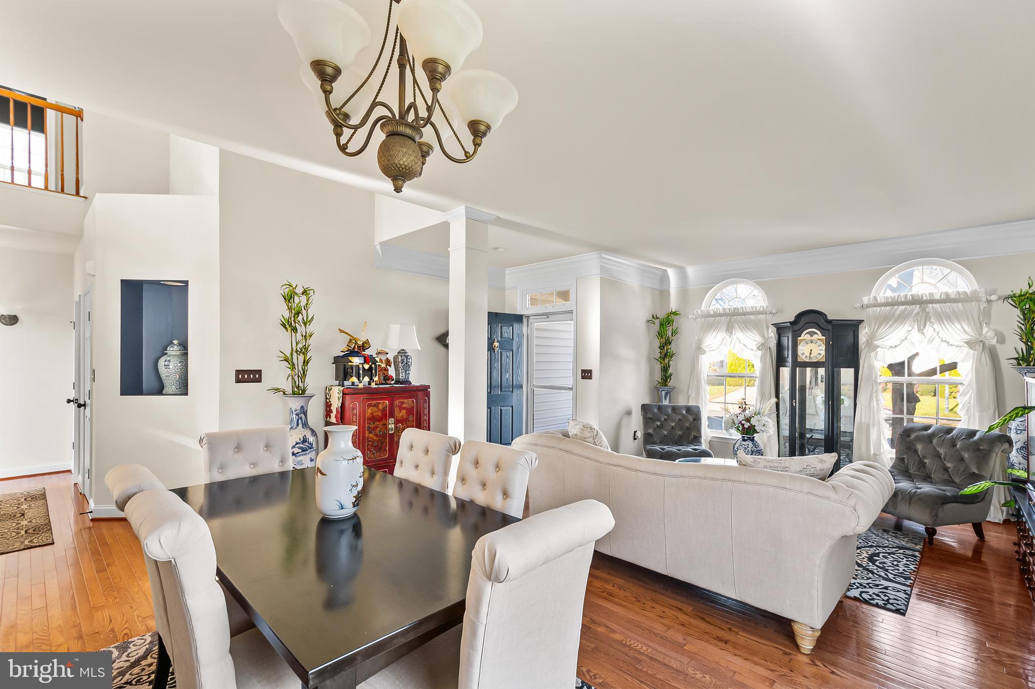 LEE'S PARKE - Residential