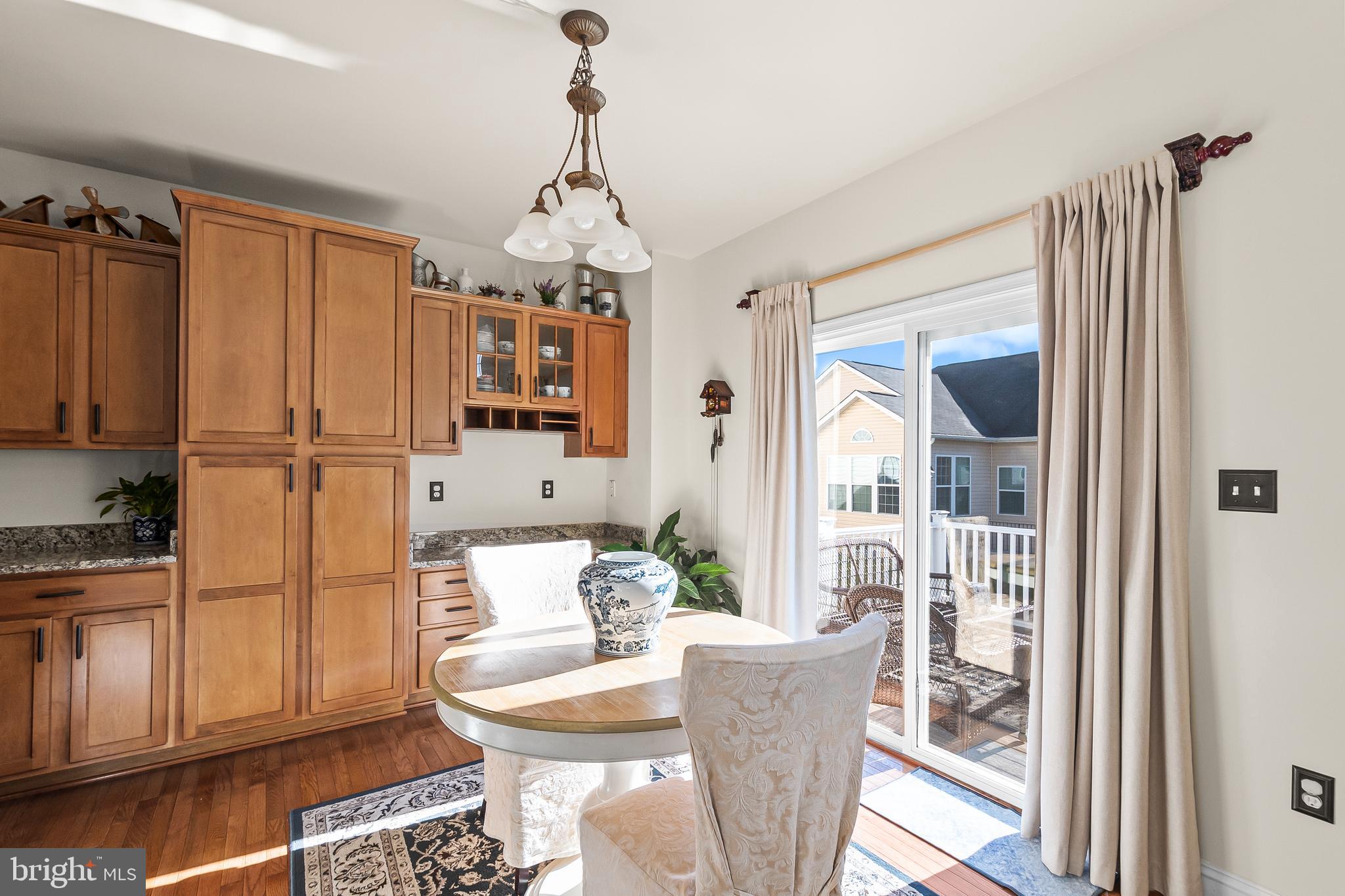 LEE'S PARKE - Residential