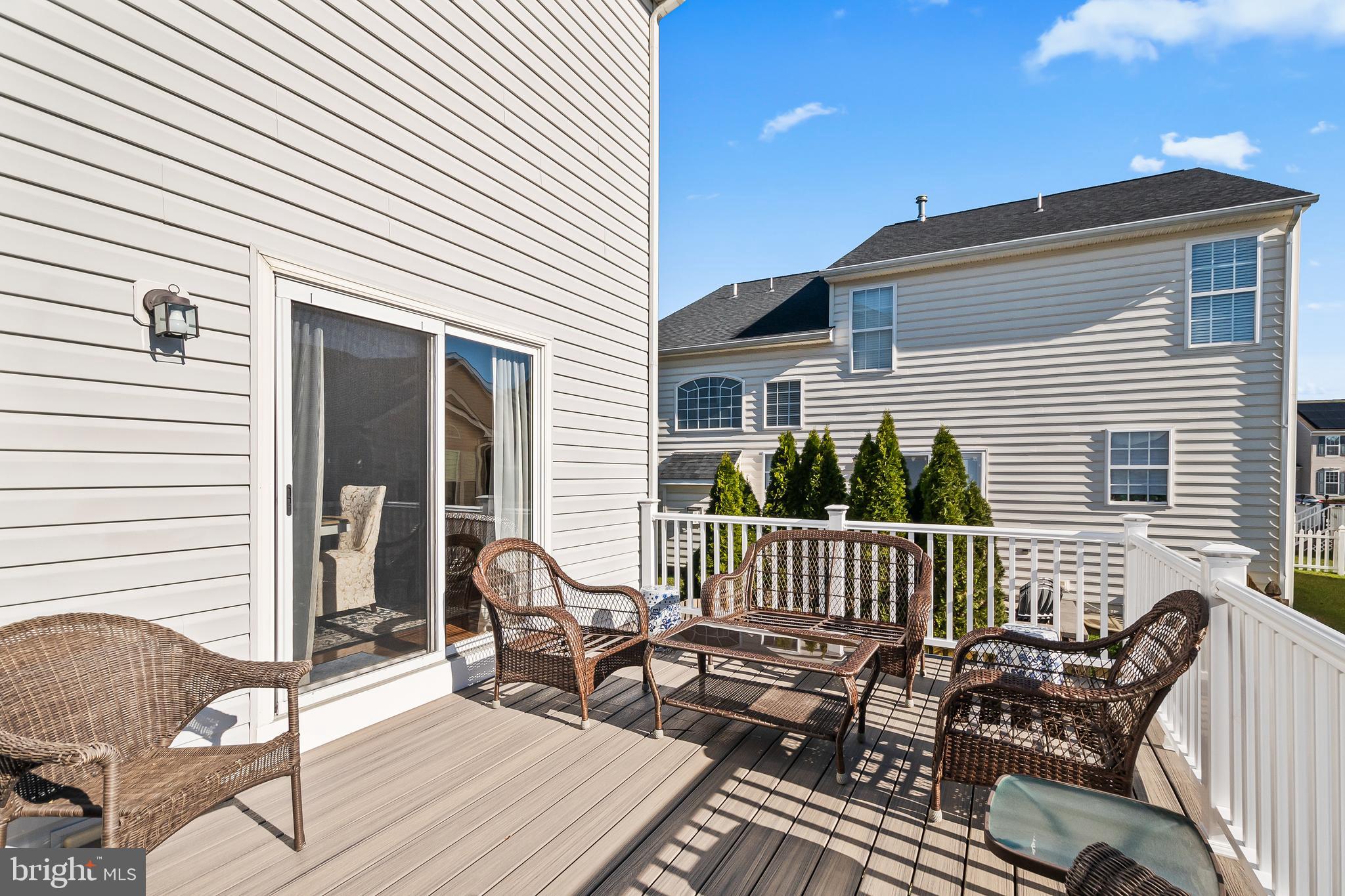 LEE'S PARKE - Residential