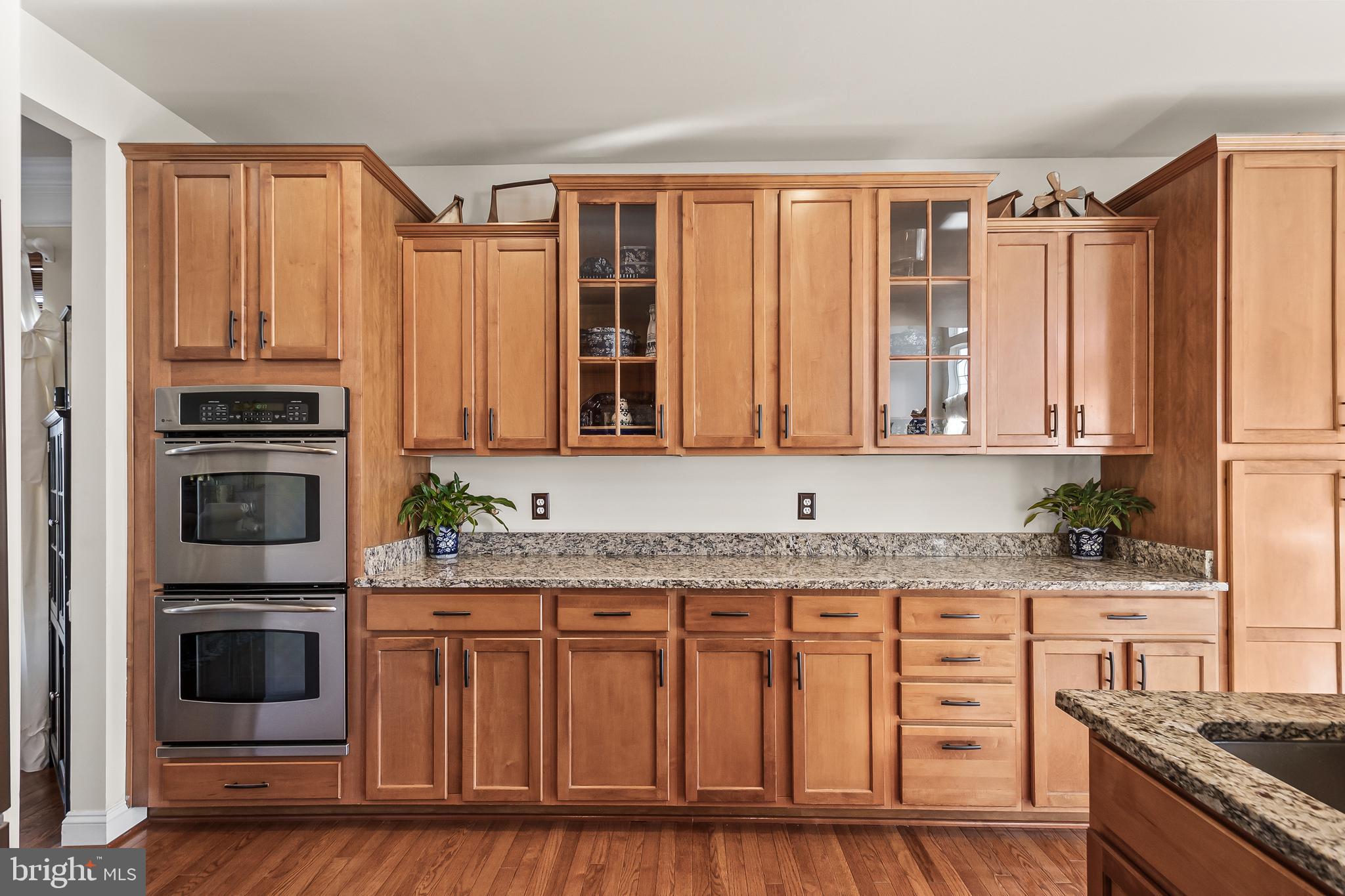 LEE'S PARKE - Residential