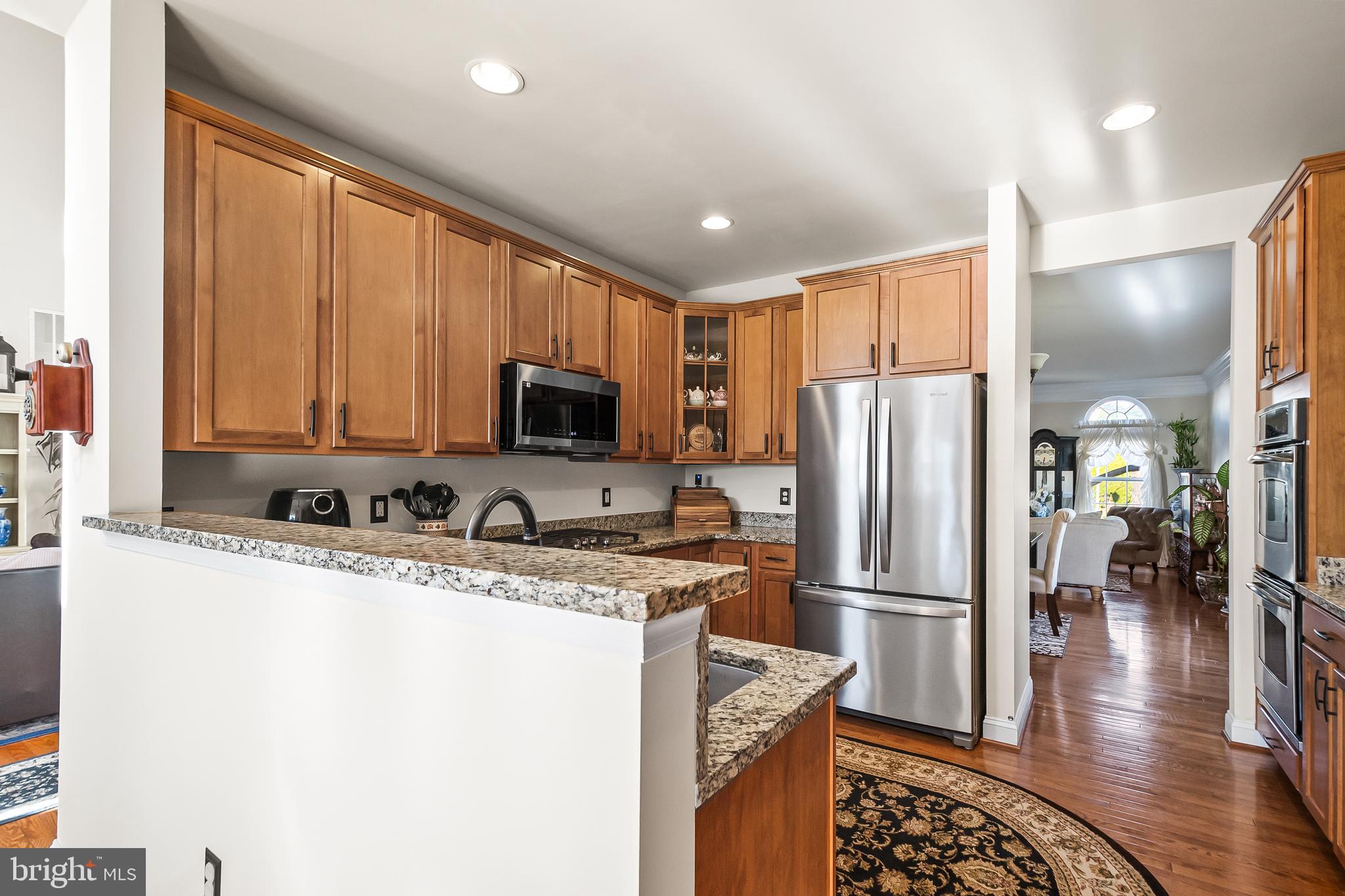 LEE'S PARKE - Residential