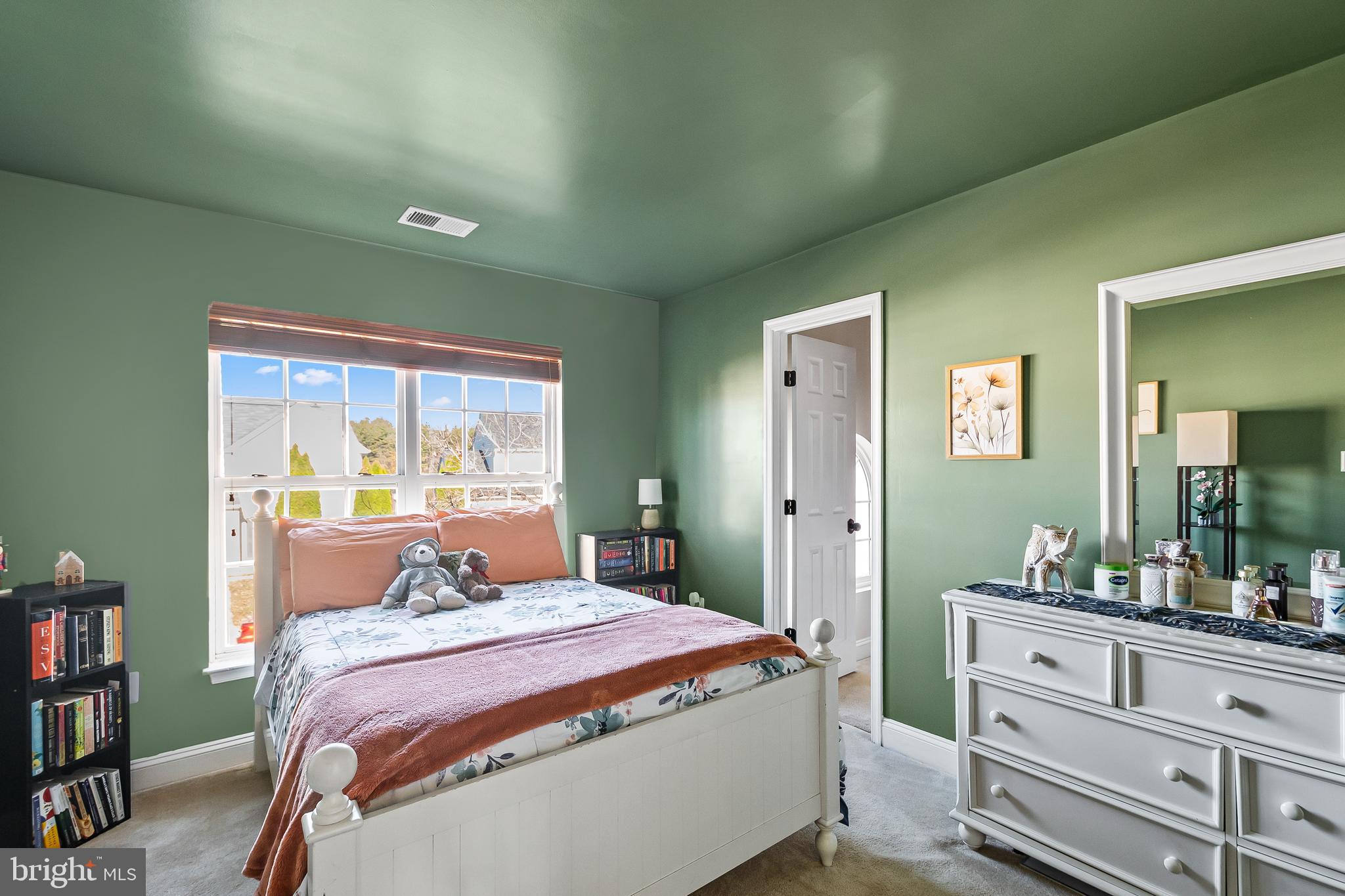 LEE'S PARKE - Residential