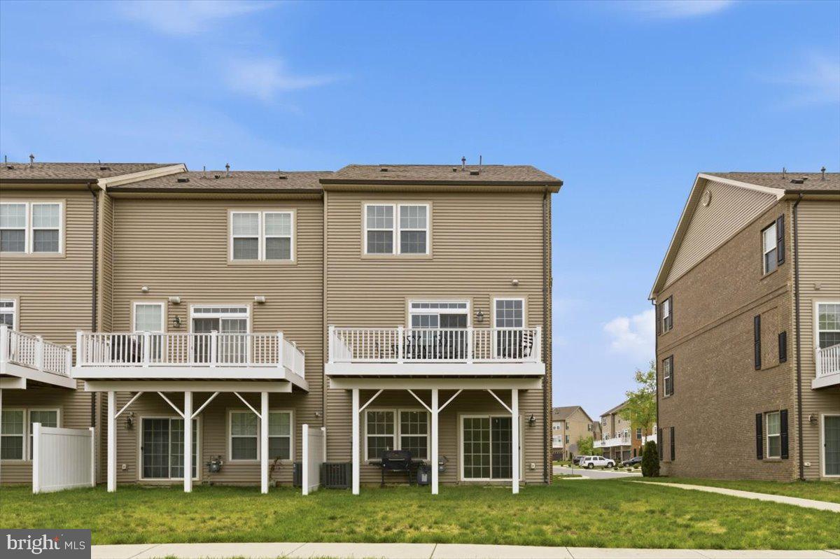 HAMILTON PARK - Residential