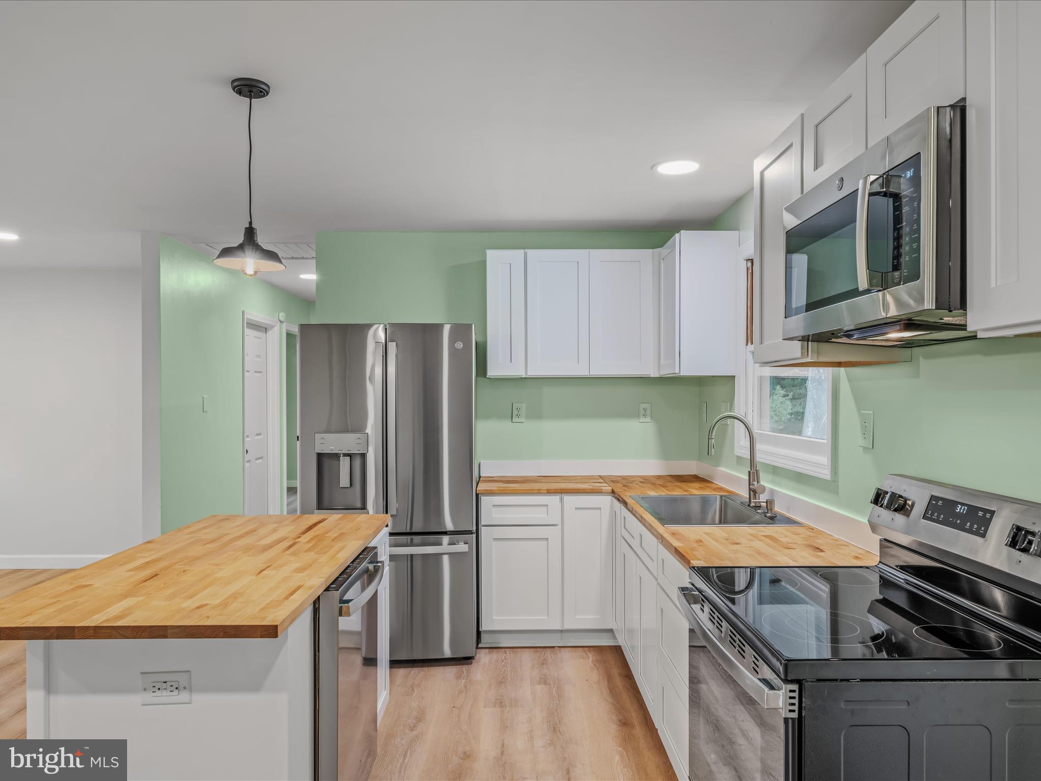 OLD MORGAN FARMS - Residential