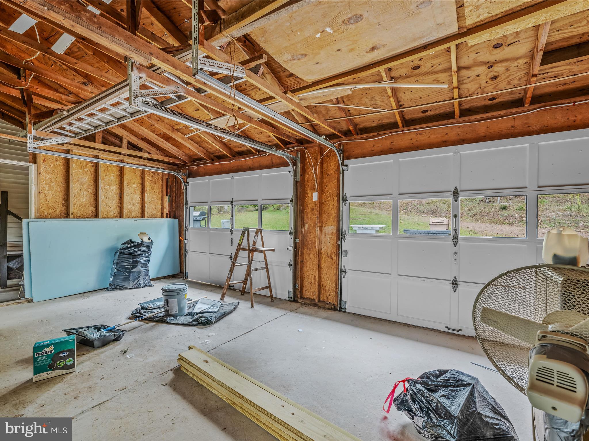 OLD MORGAN FARMS - Residential