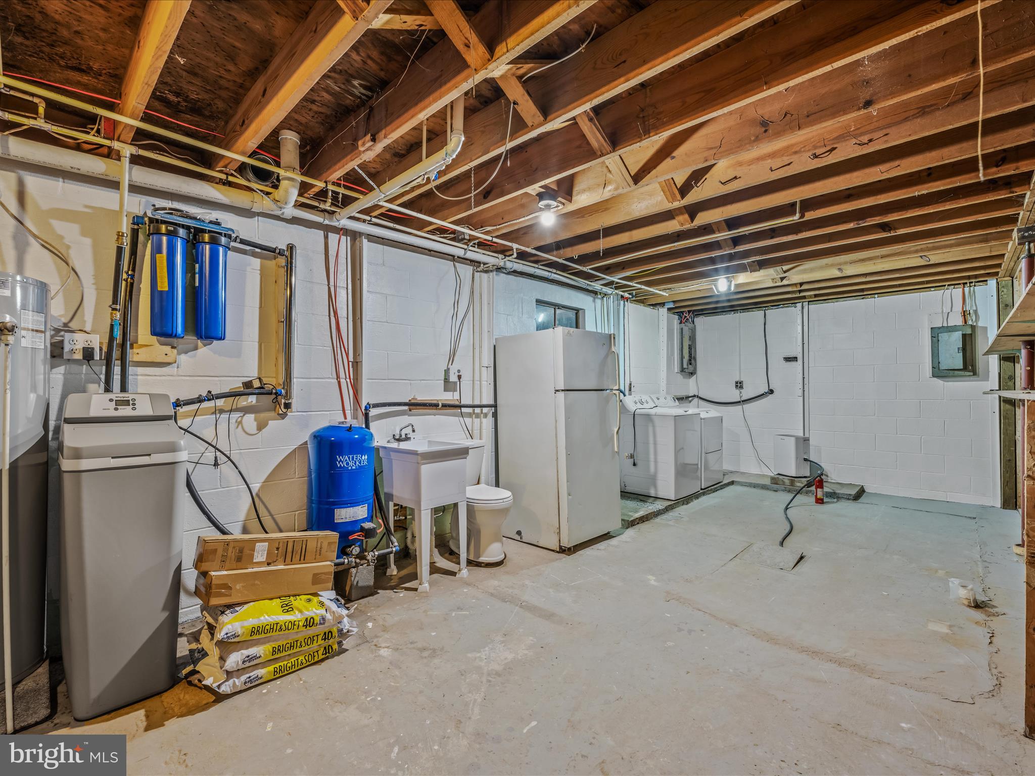 OLD MORGAN FARMS - Residential