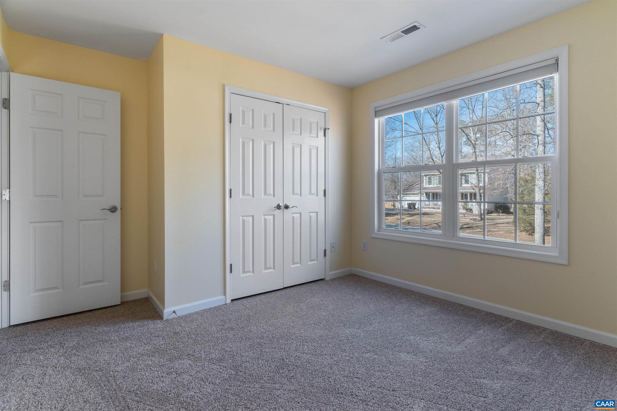 LAKE MONTICELLO - Residential