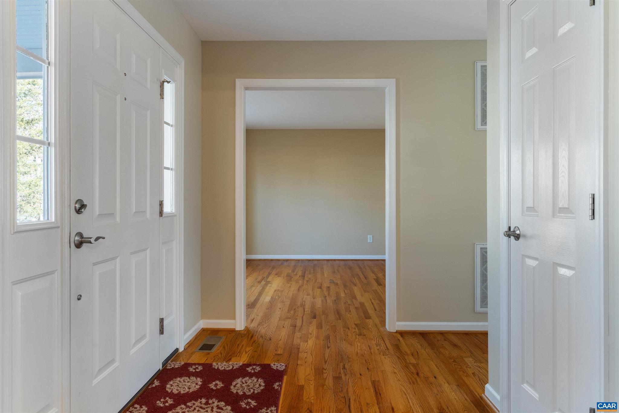 LAKE MONTICELLO - Residential