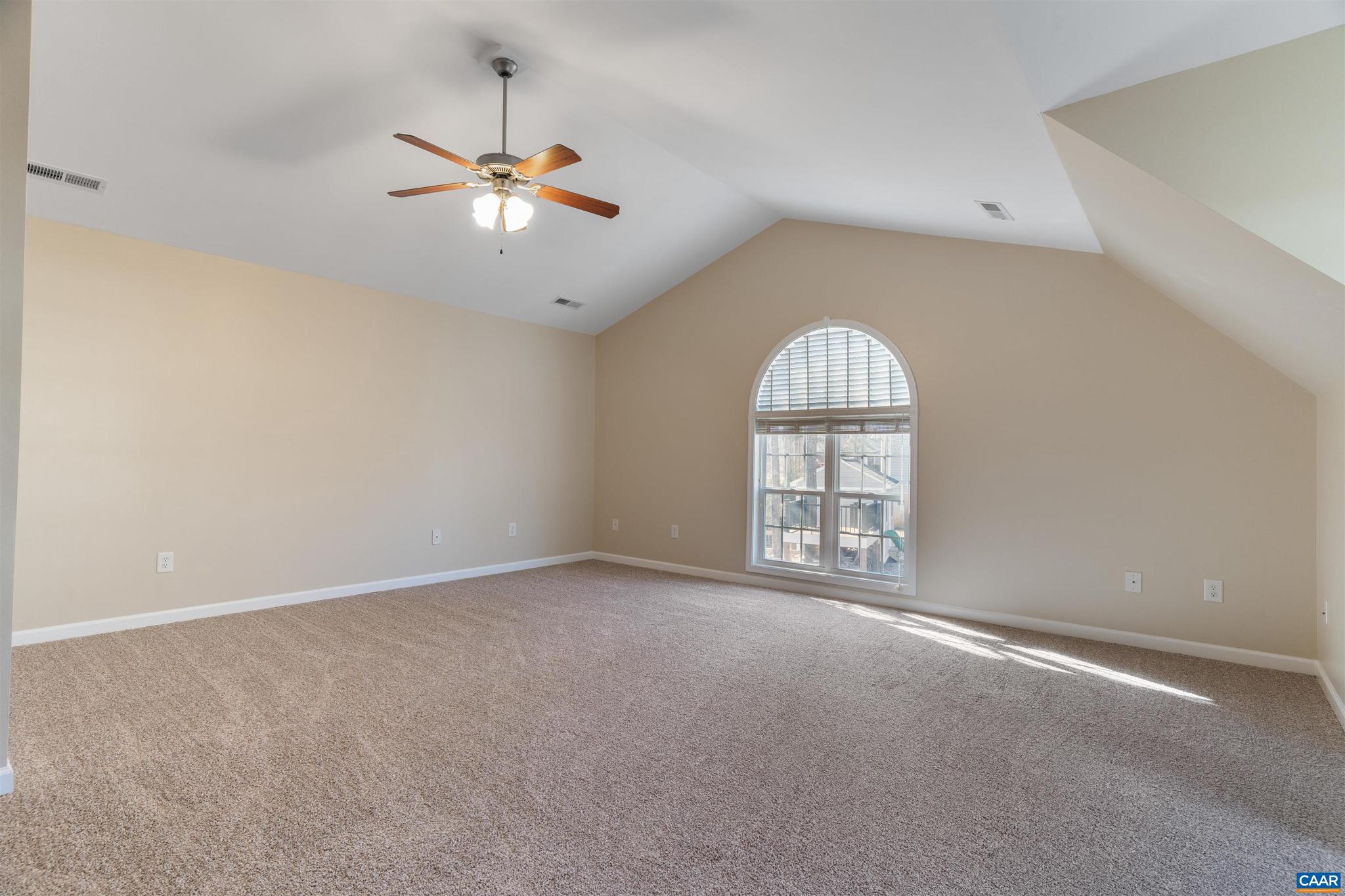 LAKE MONTICELLO - Residential