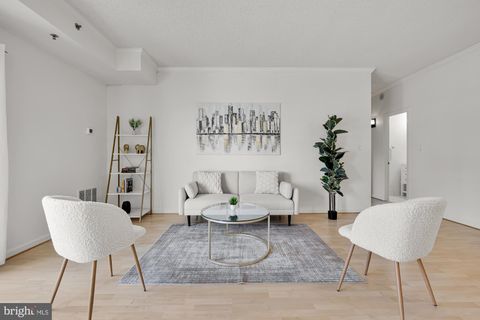 1211 S EADS STREET 604 ARLINGTON VA 22202