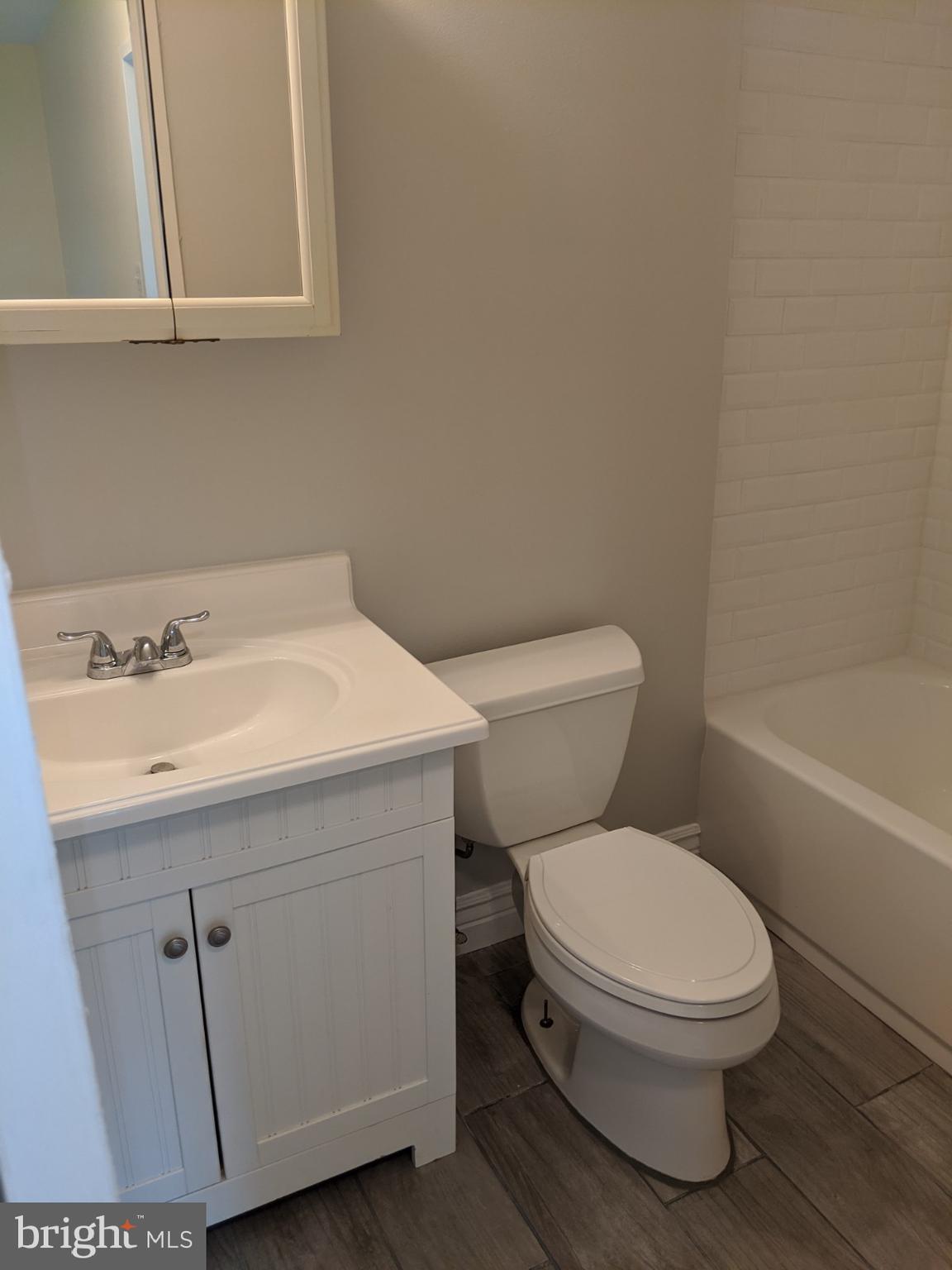 TERRACE TOWNE HOMES OF WOODLAWN - Residential