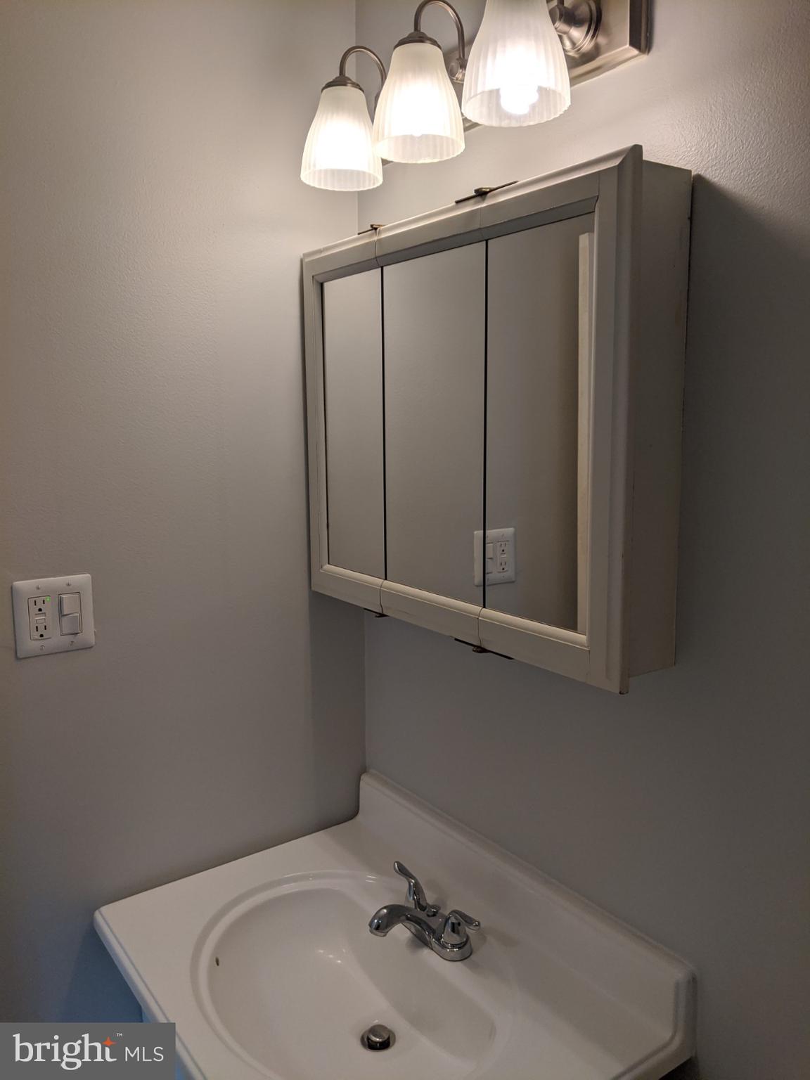 TERRACE TOWNE HOMES OF WOODLAWN - Residential