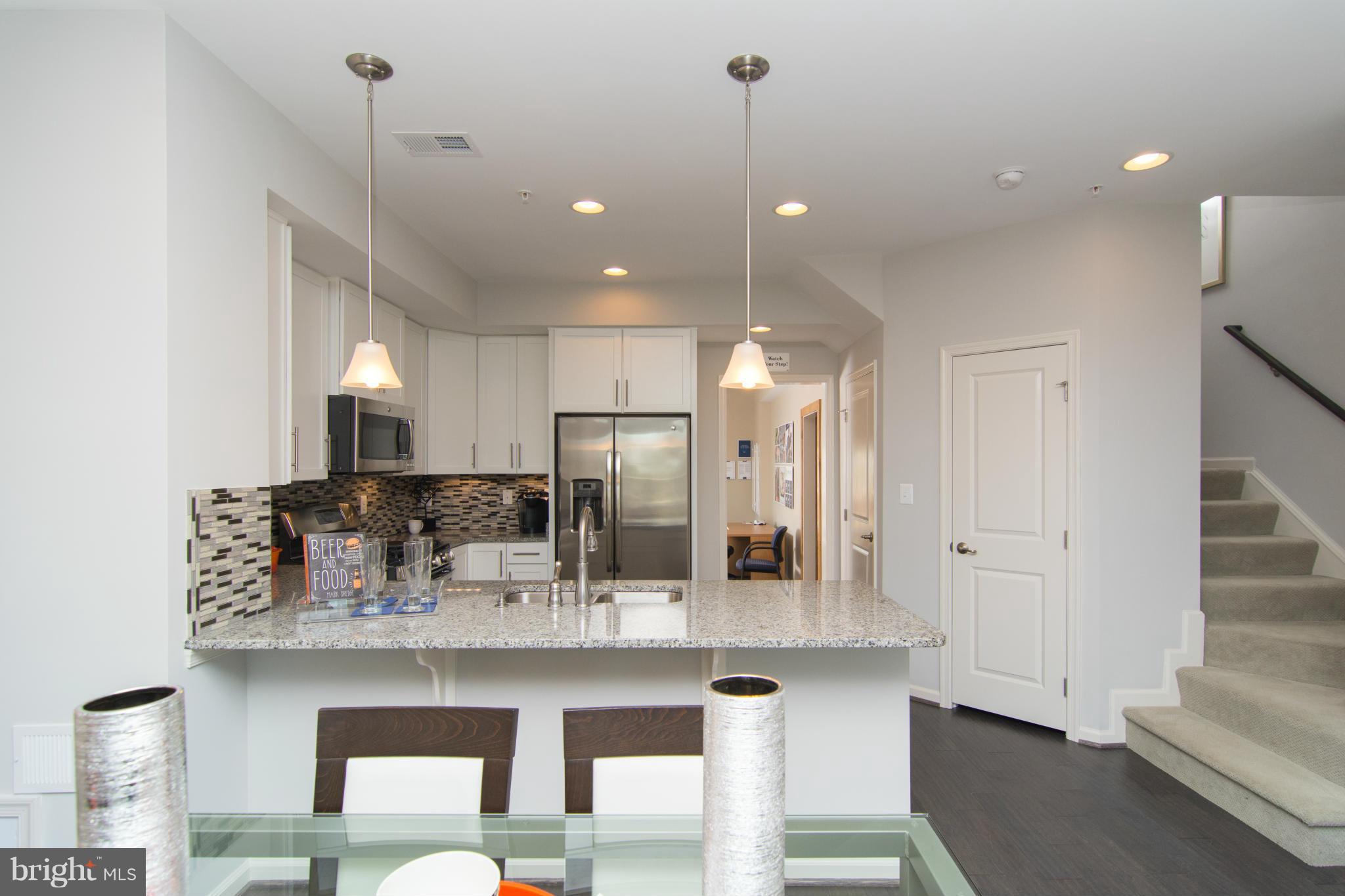 GREENBELT STATION - Residential