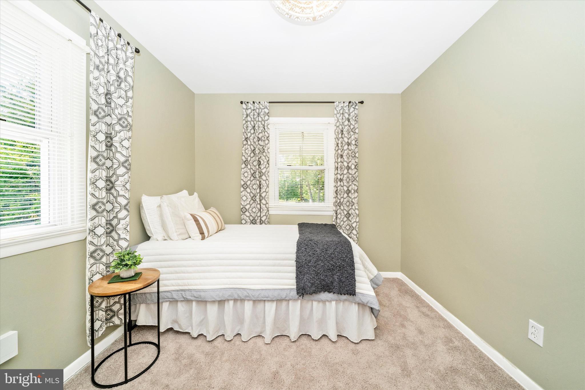 SAVAGE MEADOWS - Residential
