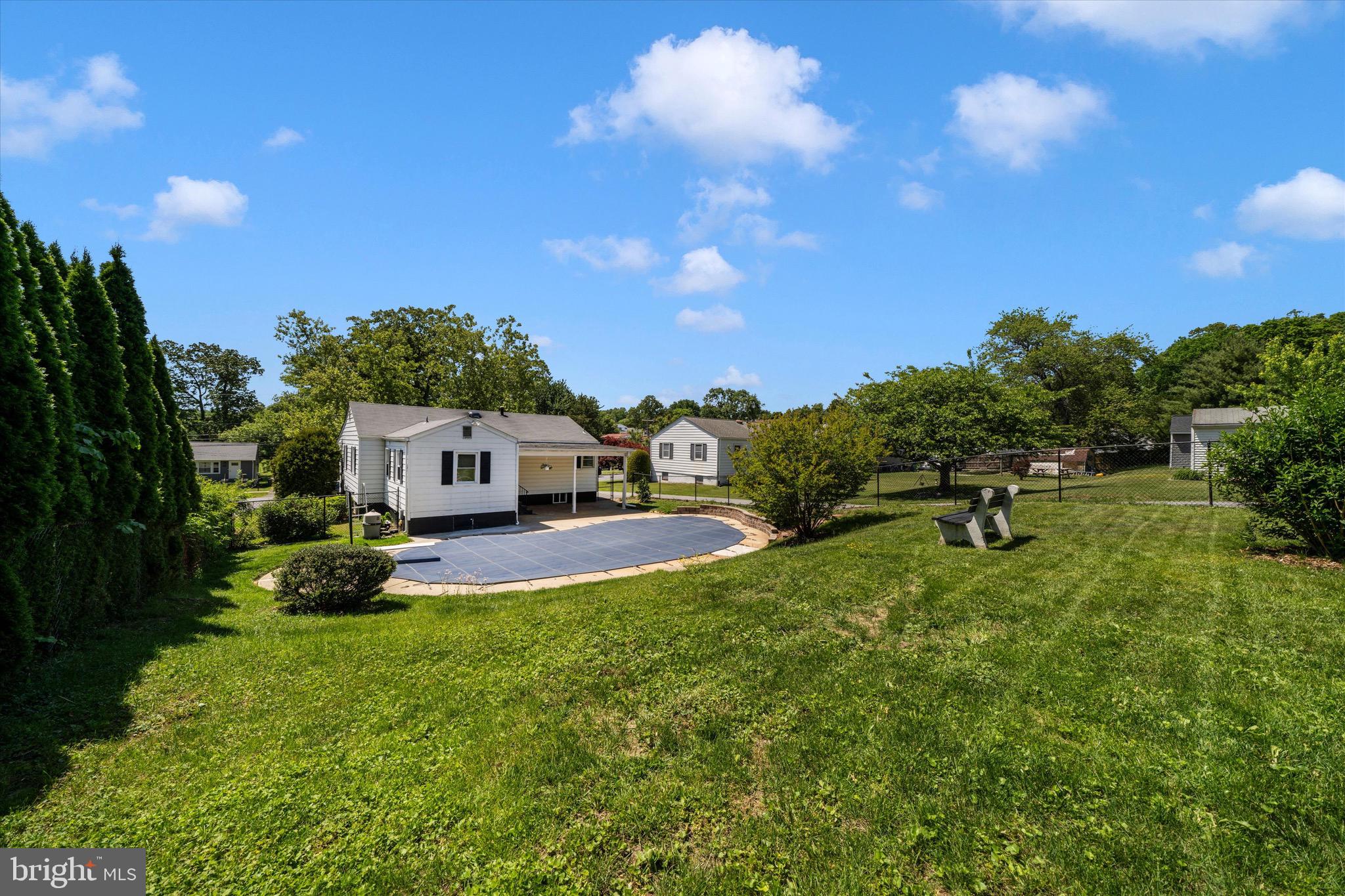 SAVAGE MEADOWS - Residential