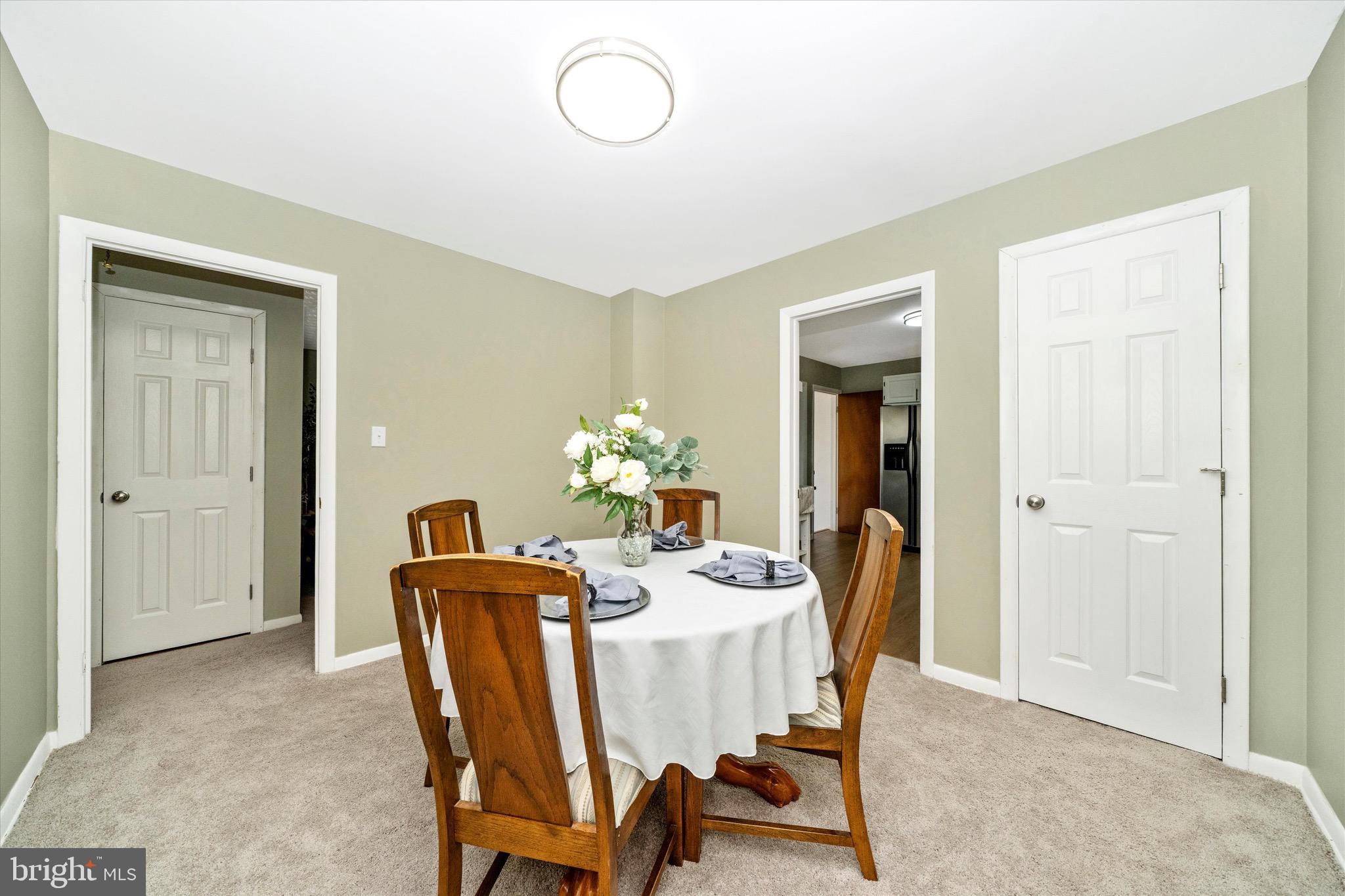 SAVAGE MEADOWS - Residential