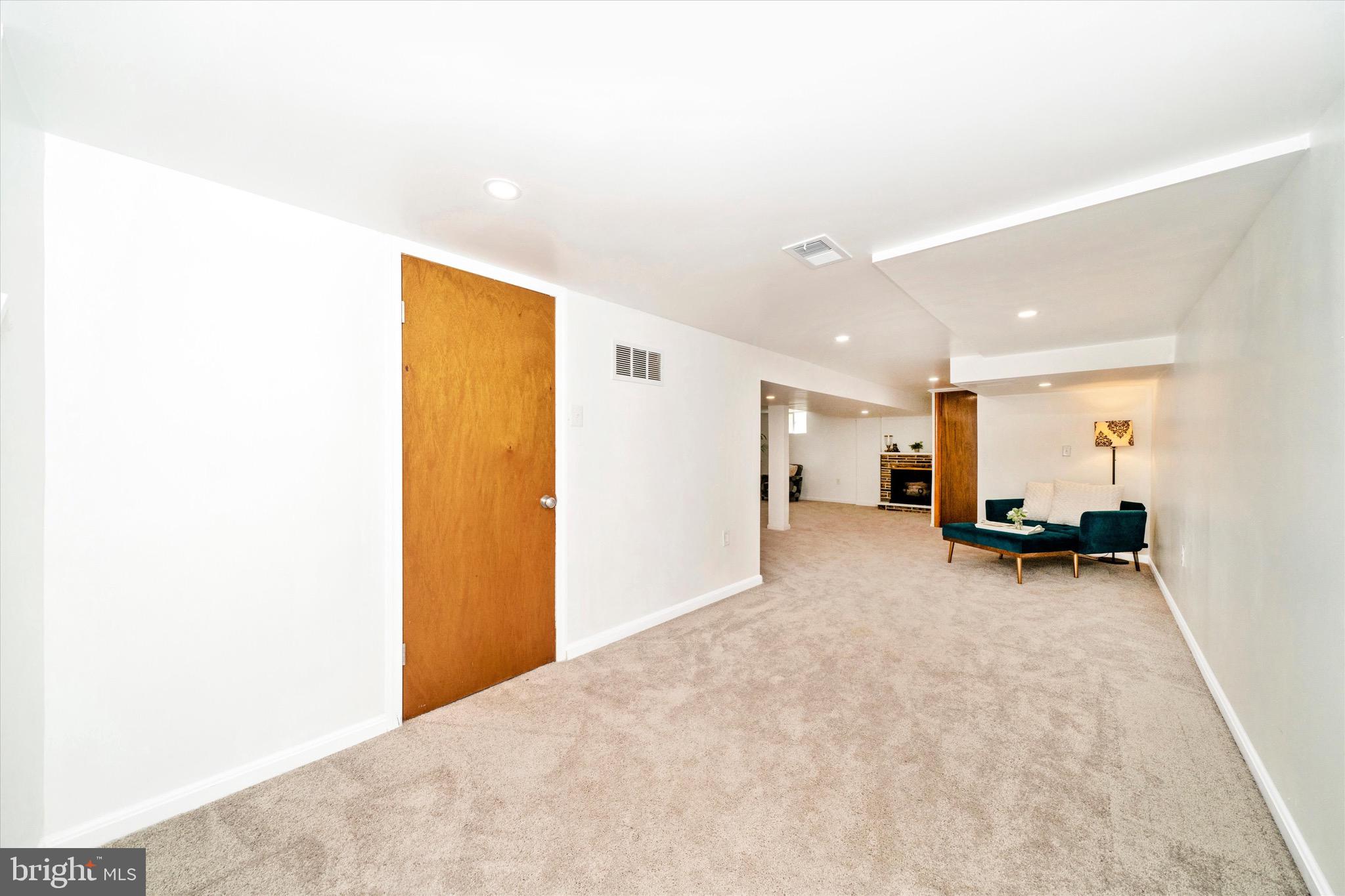 SAVAGE MEADOWS - Residential