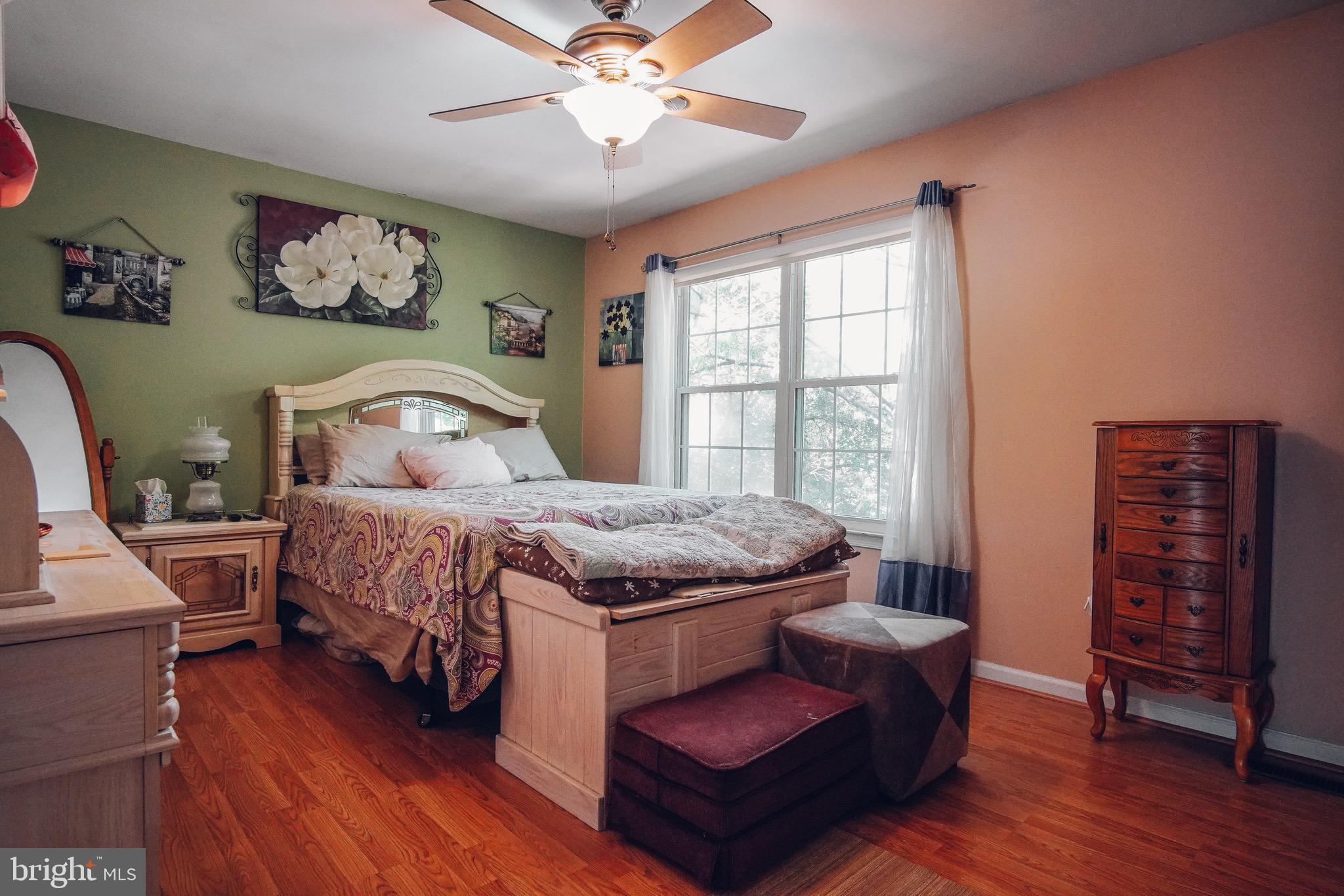 VILLAGES OF SALEM STATION - Residential