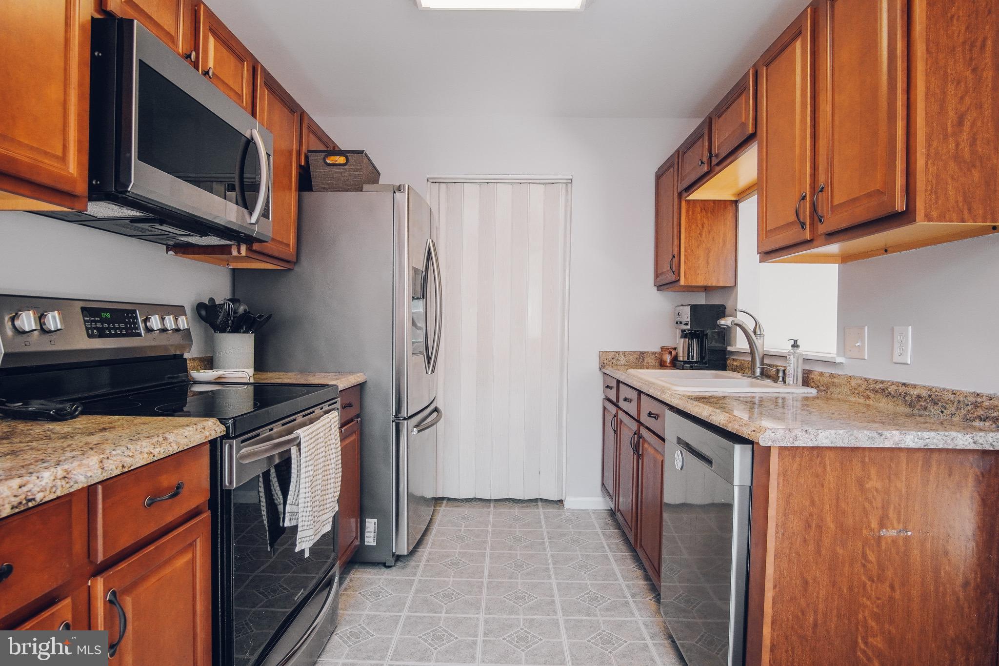 VILLAGES OF SALEM STATION - Residential