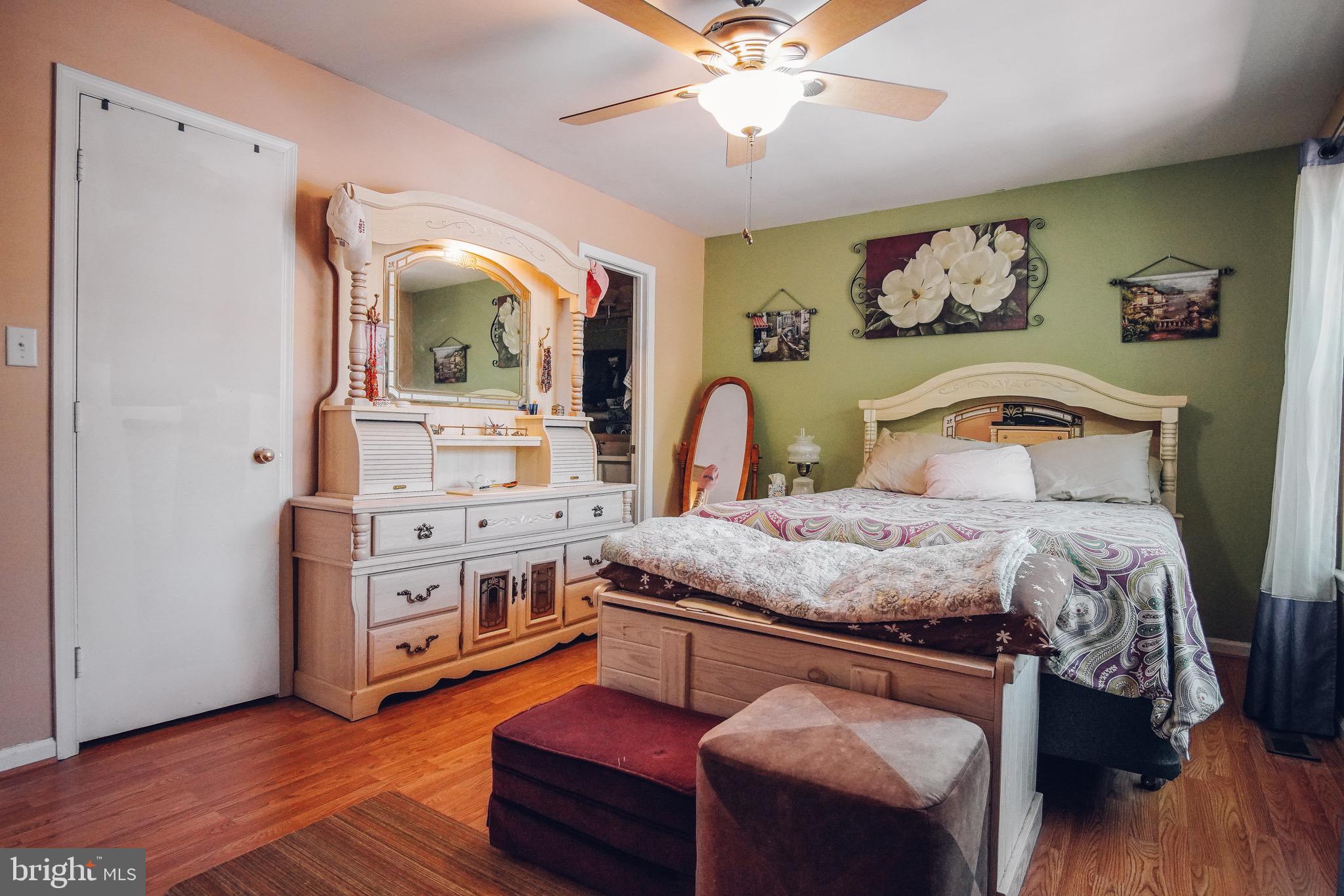 VILLAGES OF SALEM STATION - Residential