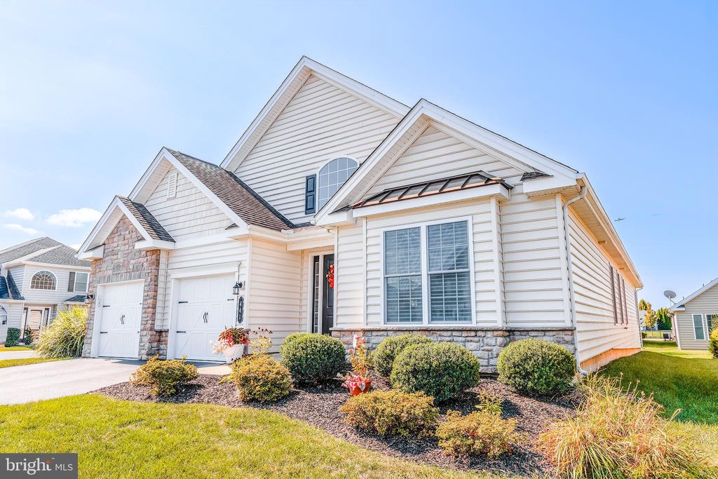 Photo of 441 Settlers Drive, LITITZ, PA 17543 (MLS # PALA2062462)