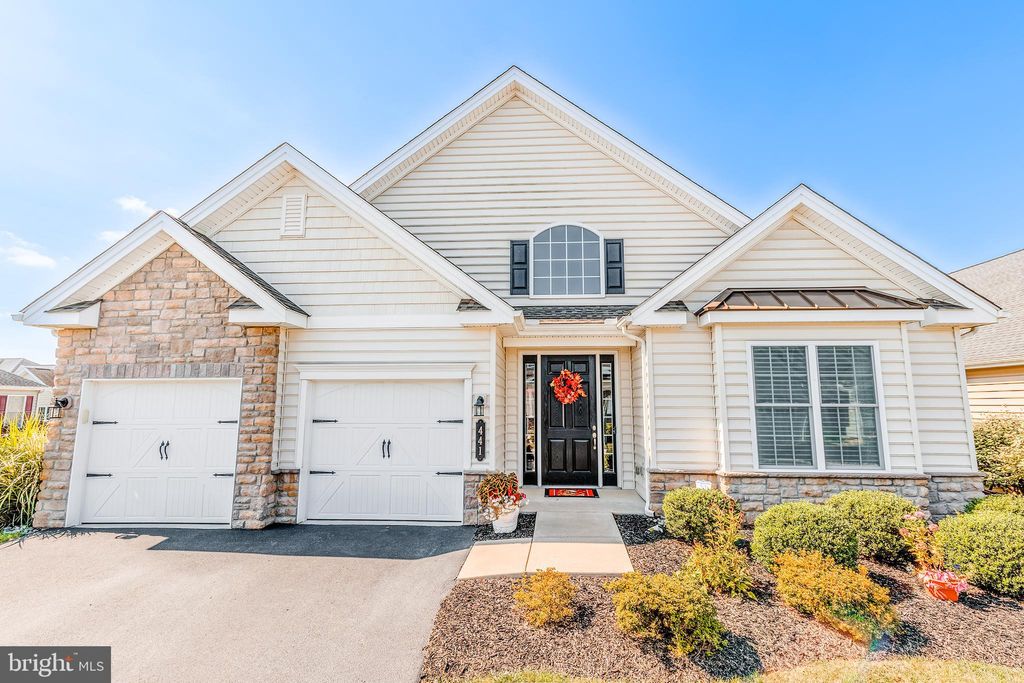 Photo of 441 Settlers Drive, LITITZ, PA 17543 (MLS # PALA2062462)