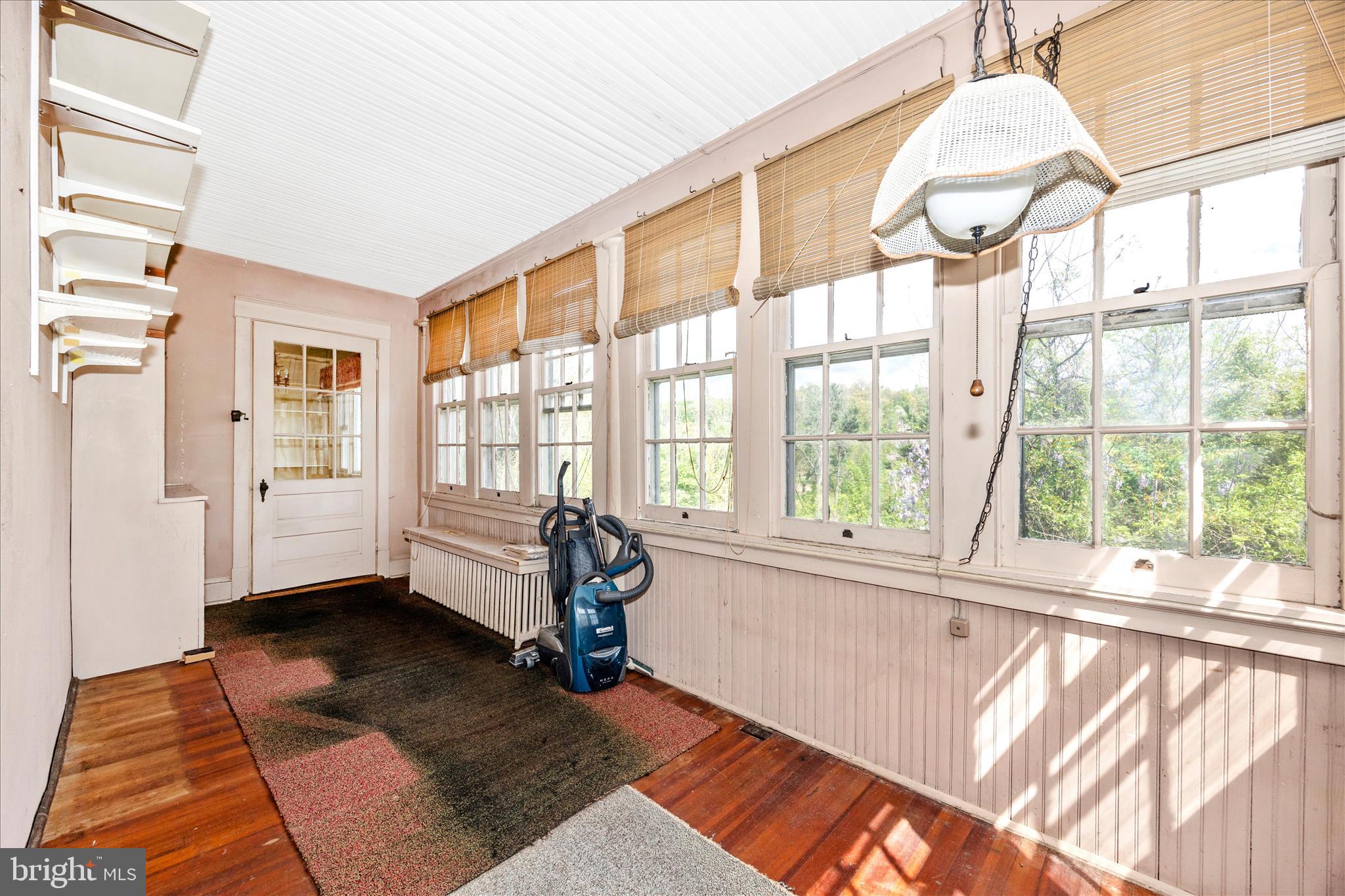 BRADDOCK HEIGHTS - Residential