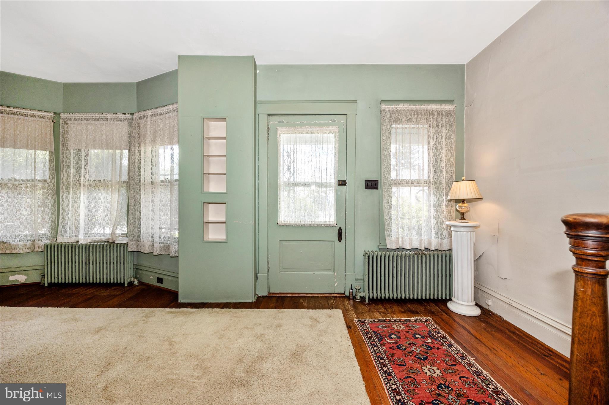 BRADDOCK HEIGHTS - Residential