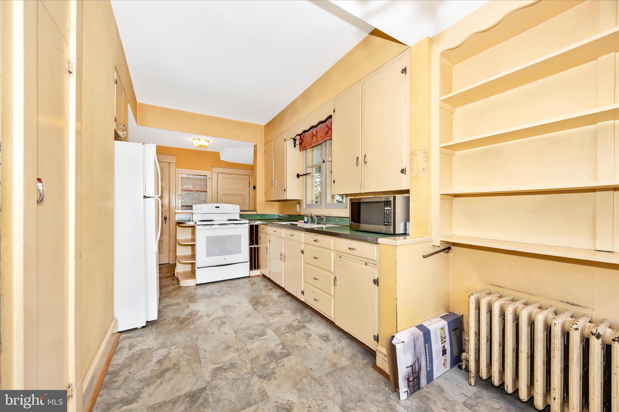 BRADDOCK HEIGHTS - Residential