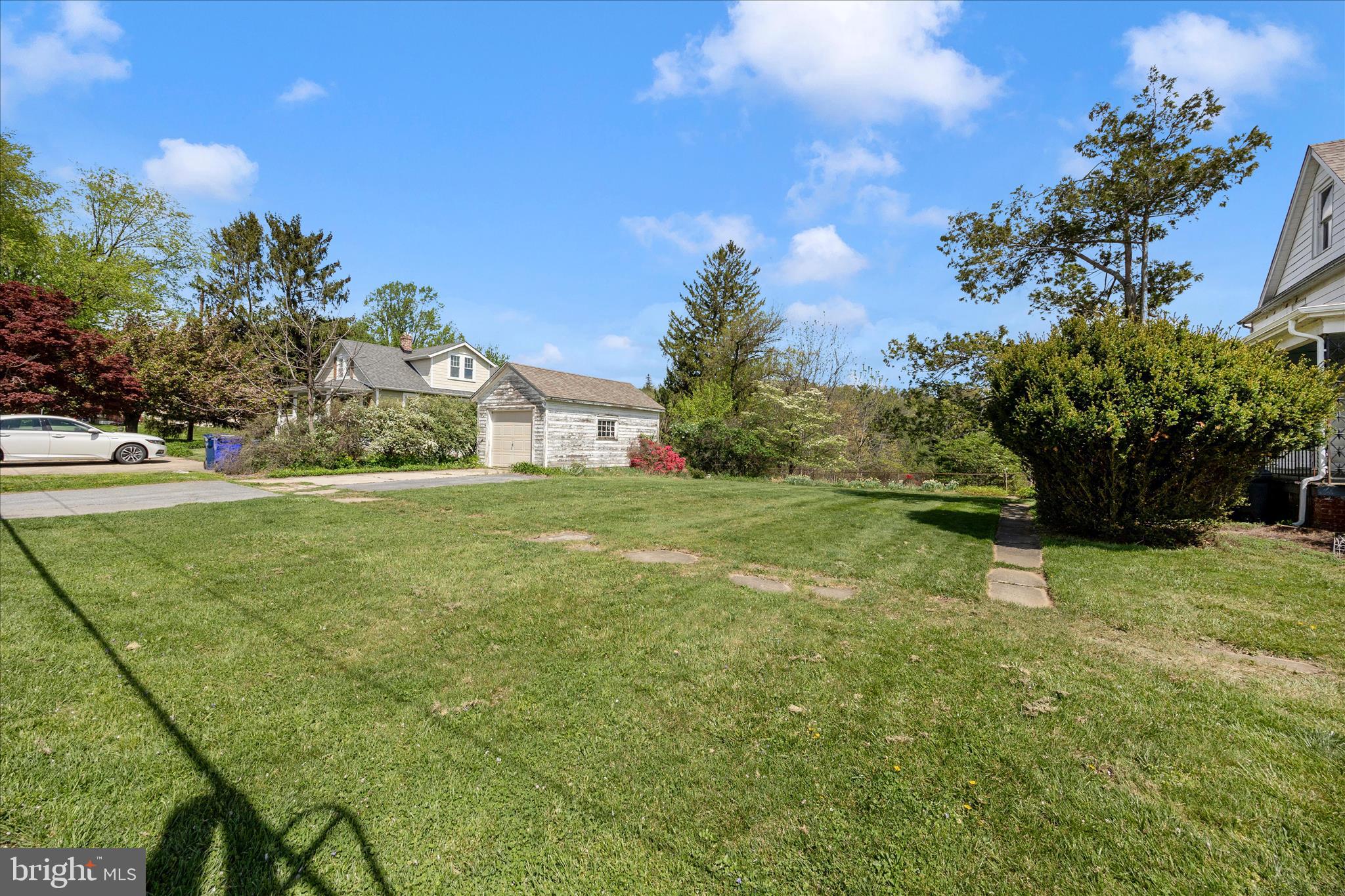 BRADDOCK HEIGHTS - Residential