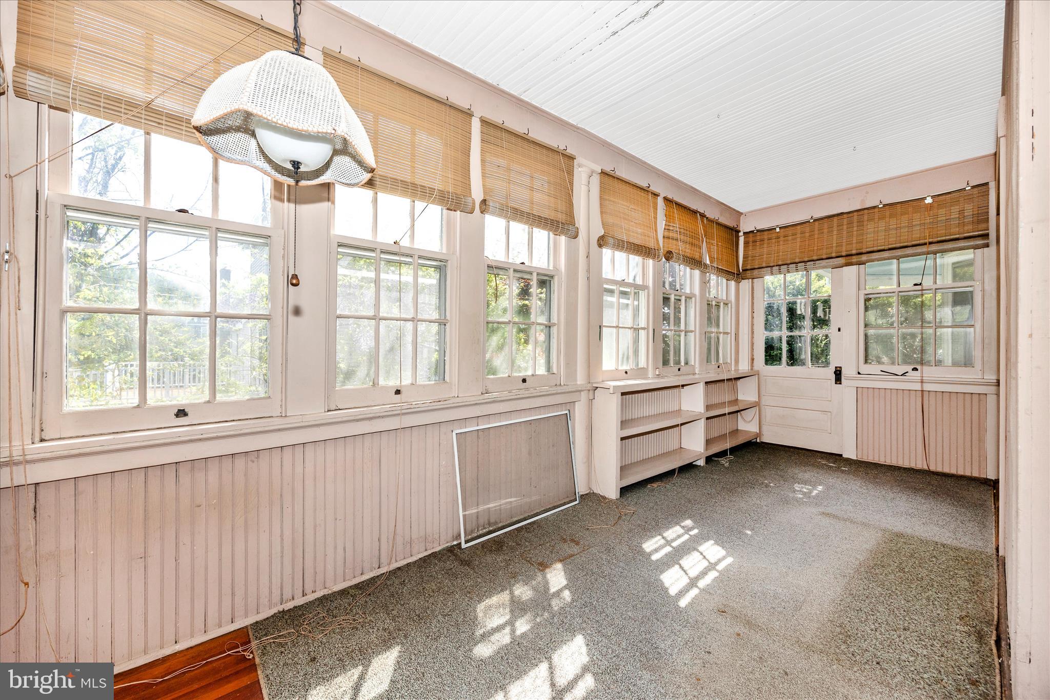 BRADDOCK HEIGHTS - Residential