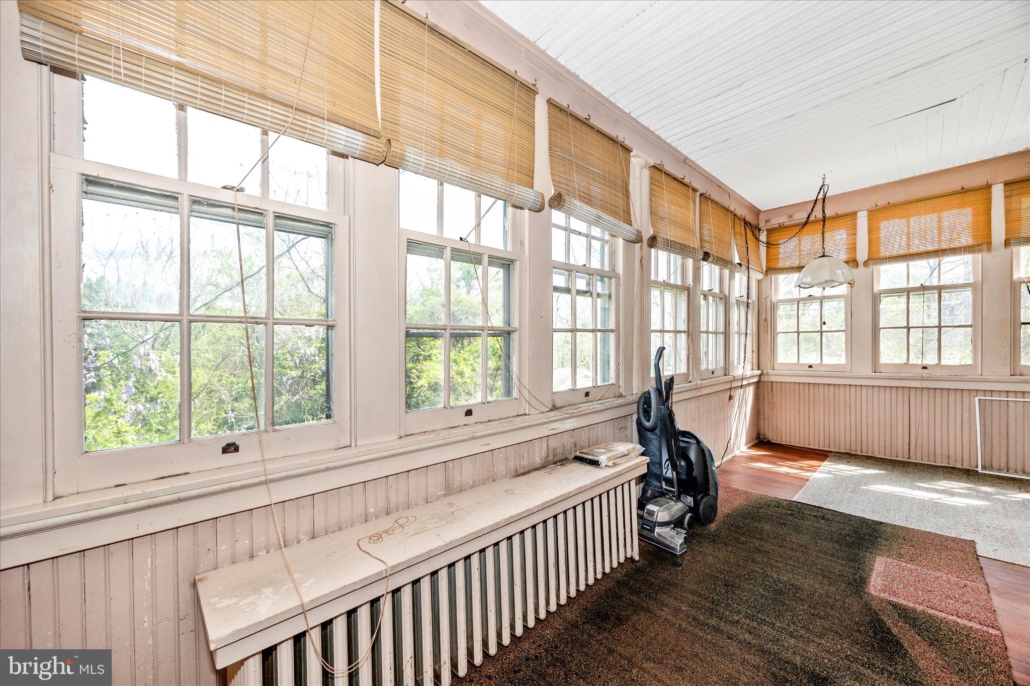 BRADDOCK HEIGHTS - Residential