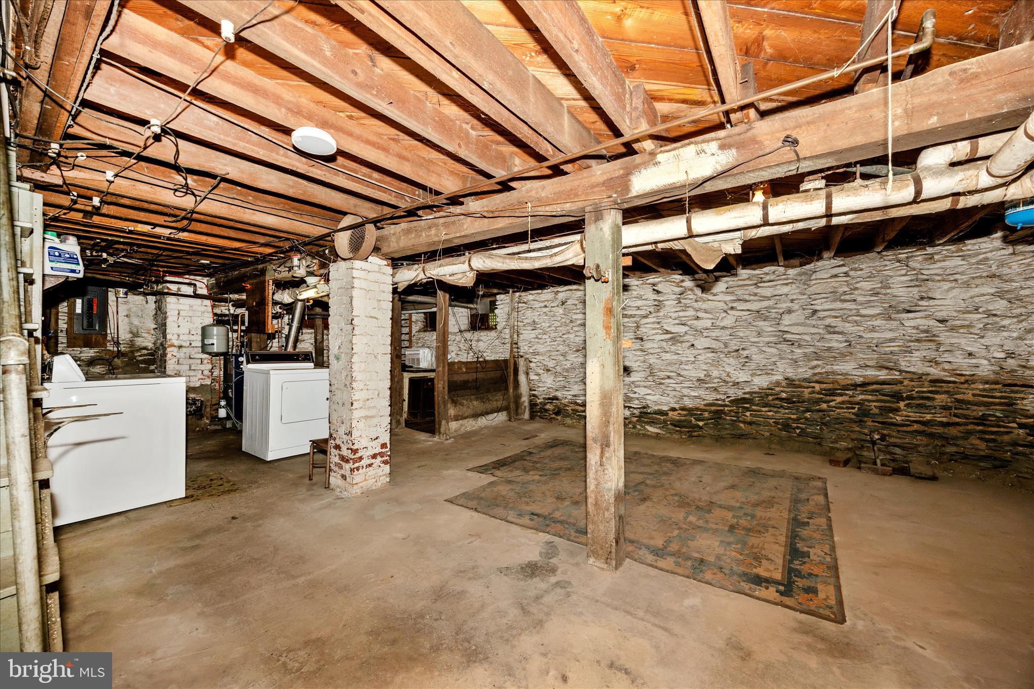 BRADDOCK HEIGHTS - Residential