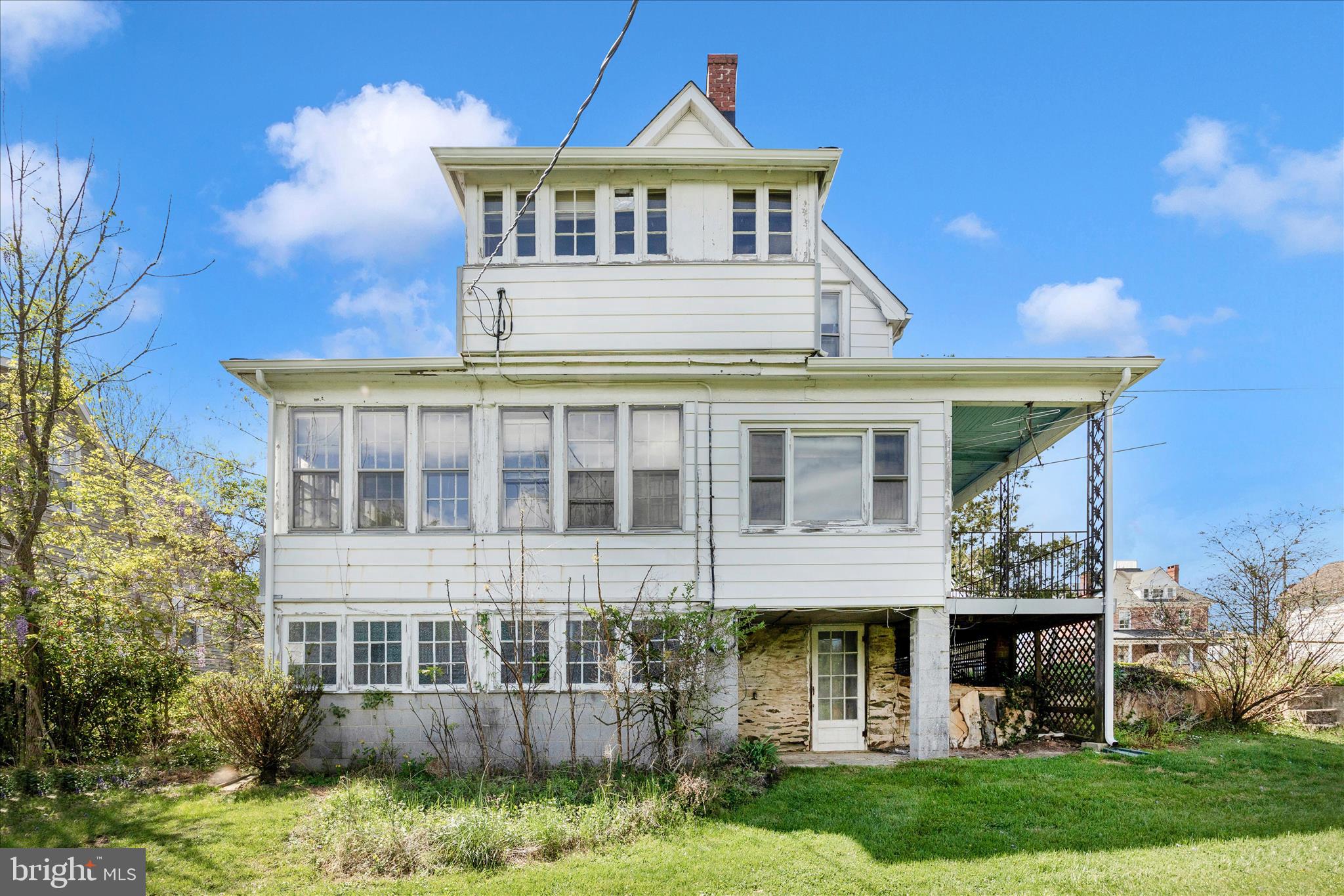 BRADDOCK HEIGHTS - Residential