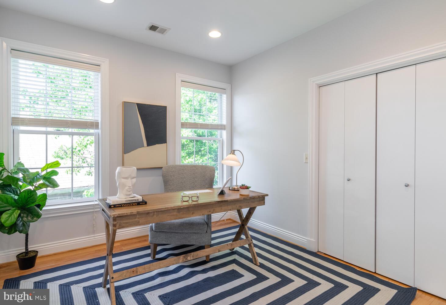 ROSEMONT - Residential