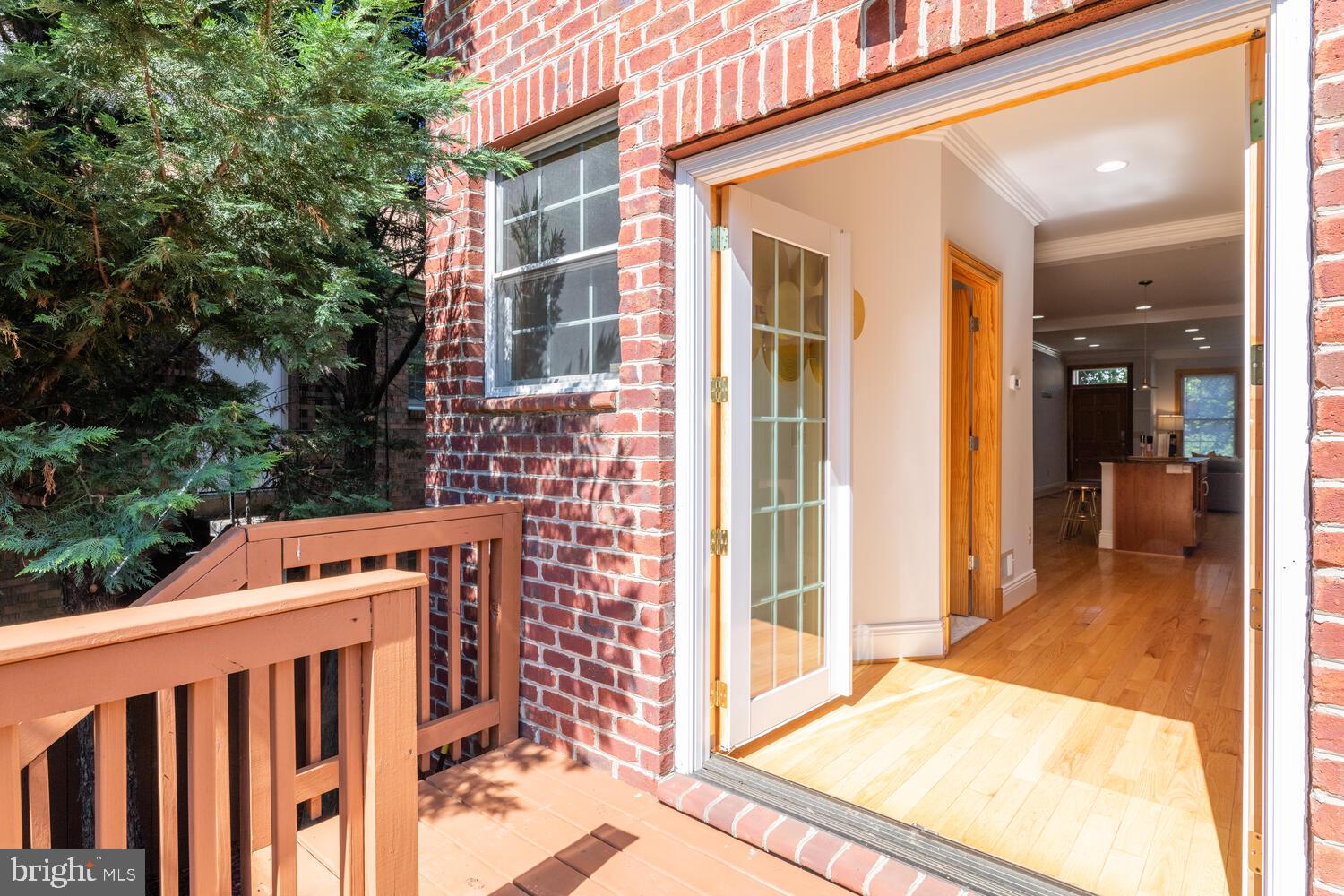 ROSEMONT - Residential