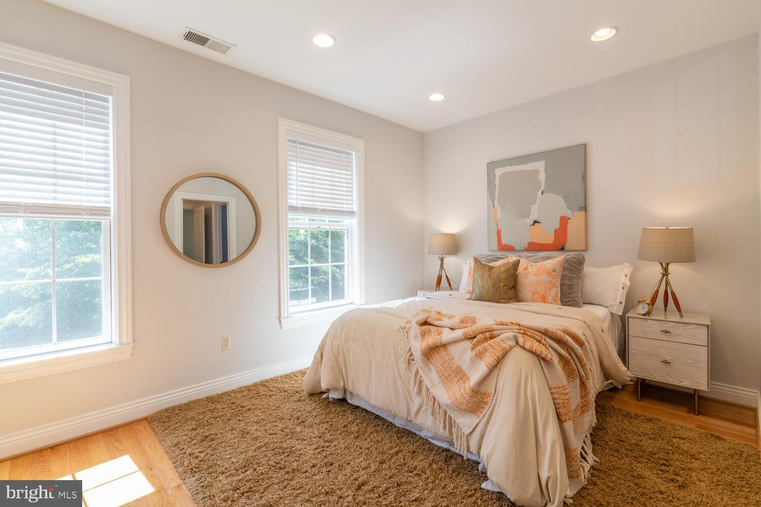 ROSEMONT - Residential