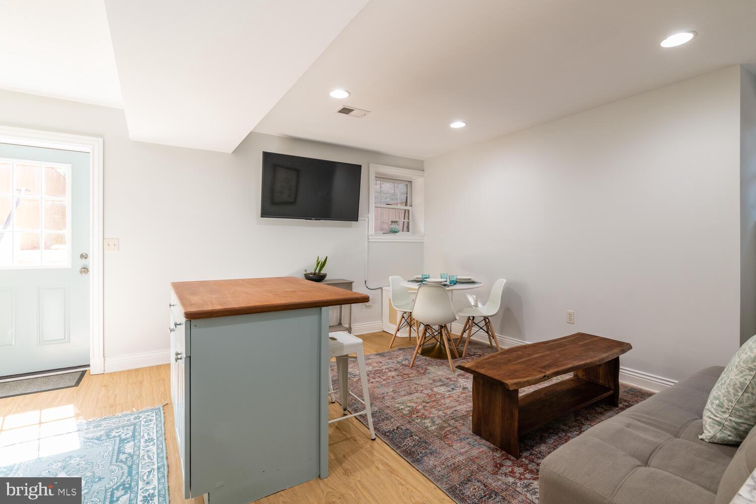 ROSEMONT - Residential