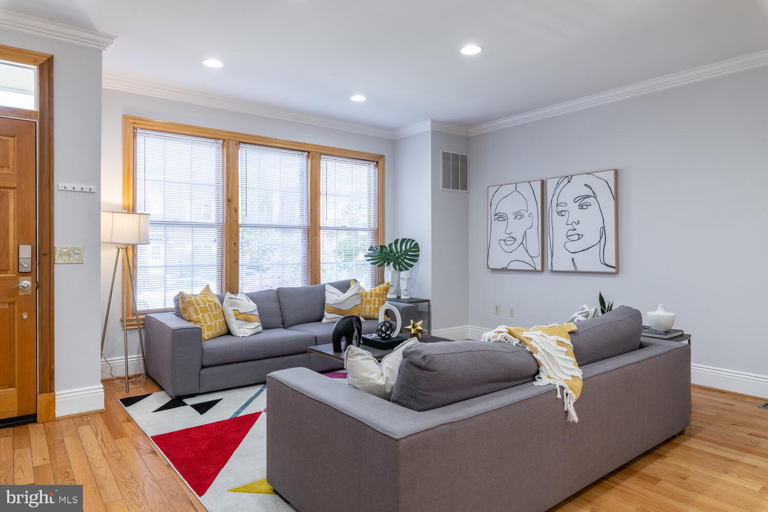 ROSEMONT - Residential