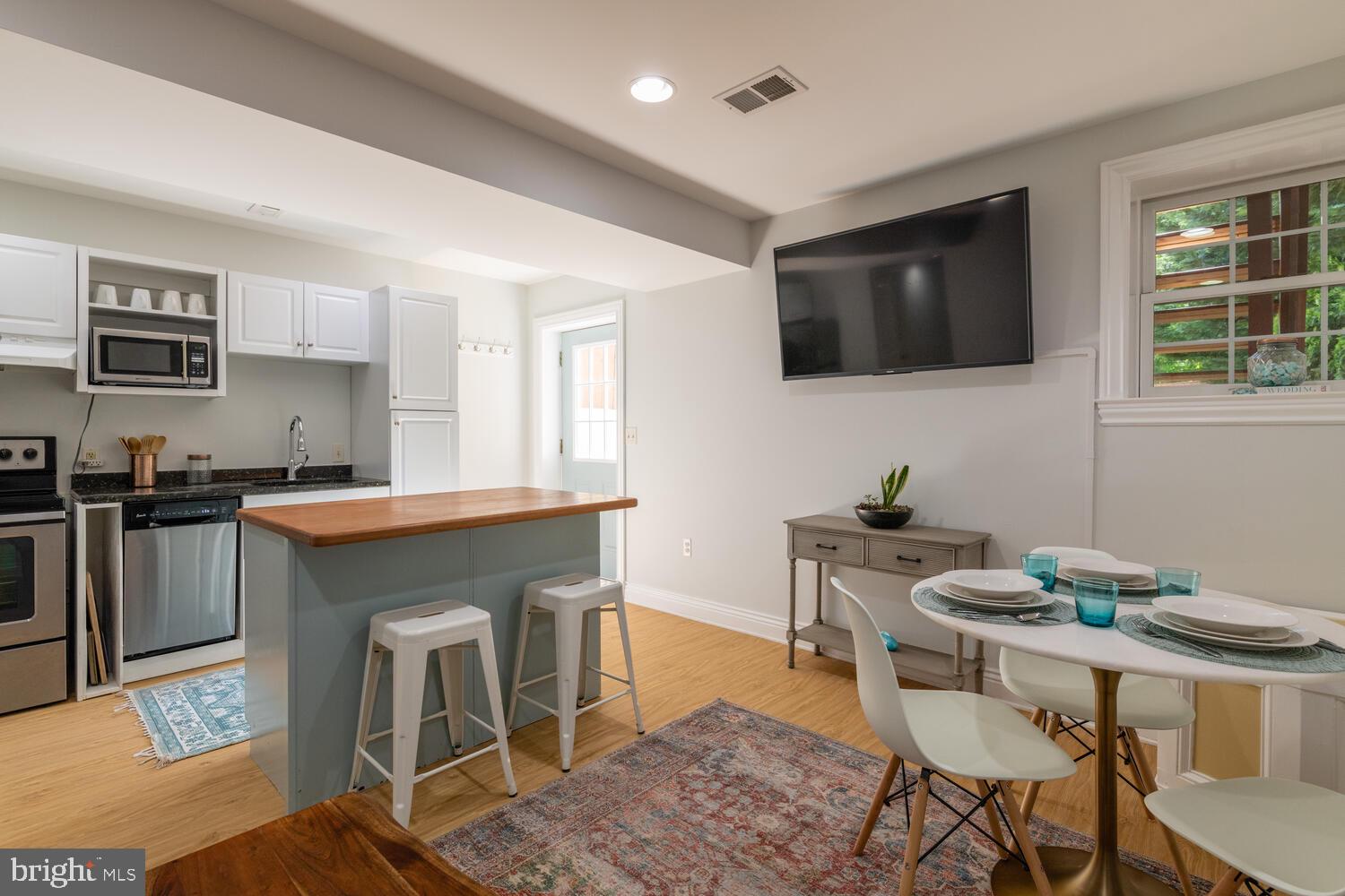 ROSEMONT - Residential