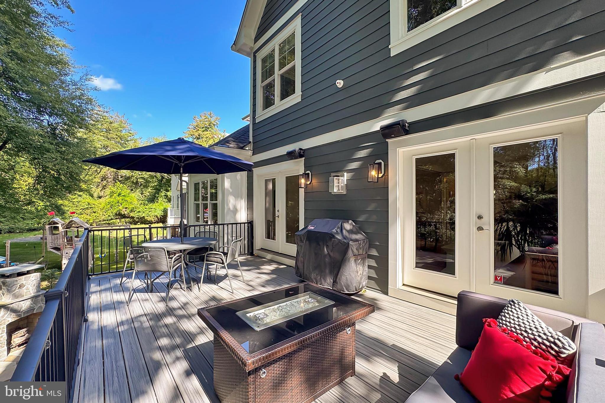 VIENNA WOODS - Residential