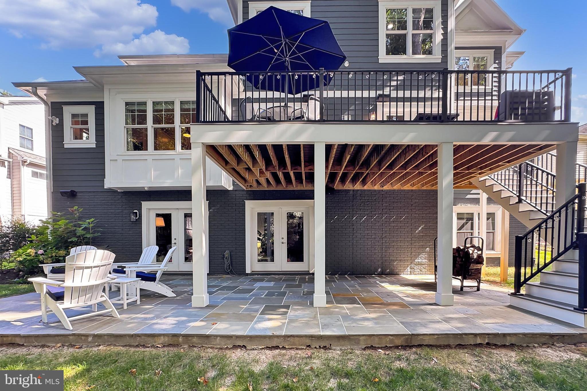 VIENNA WOODS - Residential