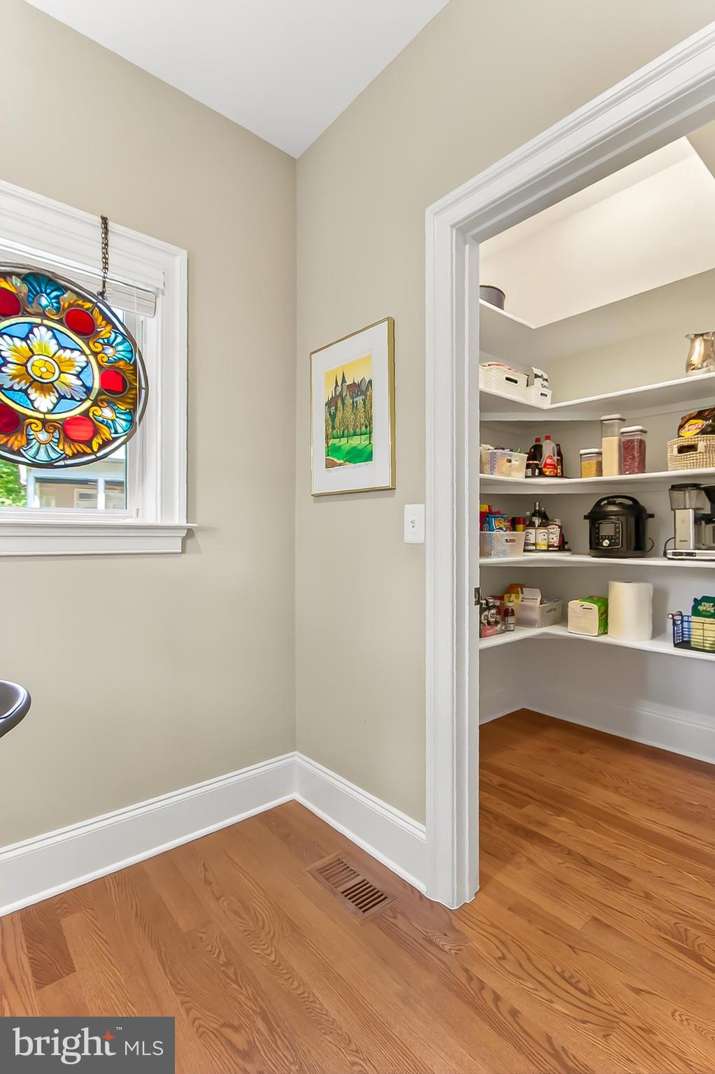 VIENNA WOODS - Residential