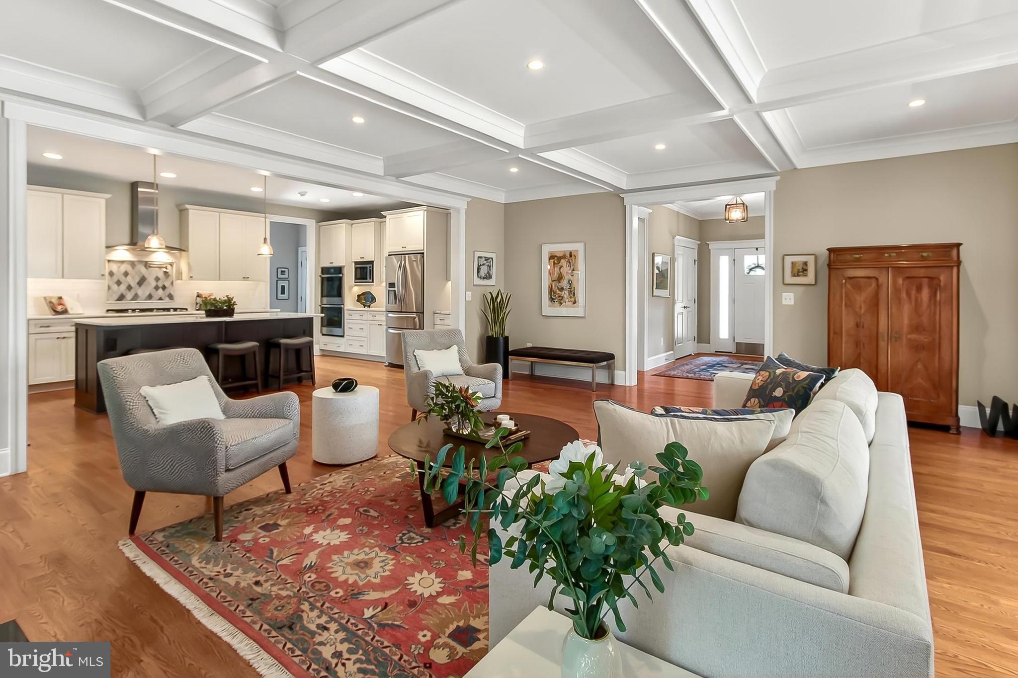 VIENNA WOODS - Residential