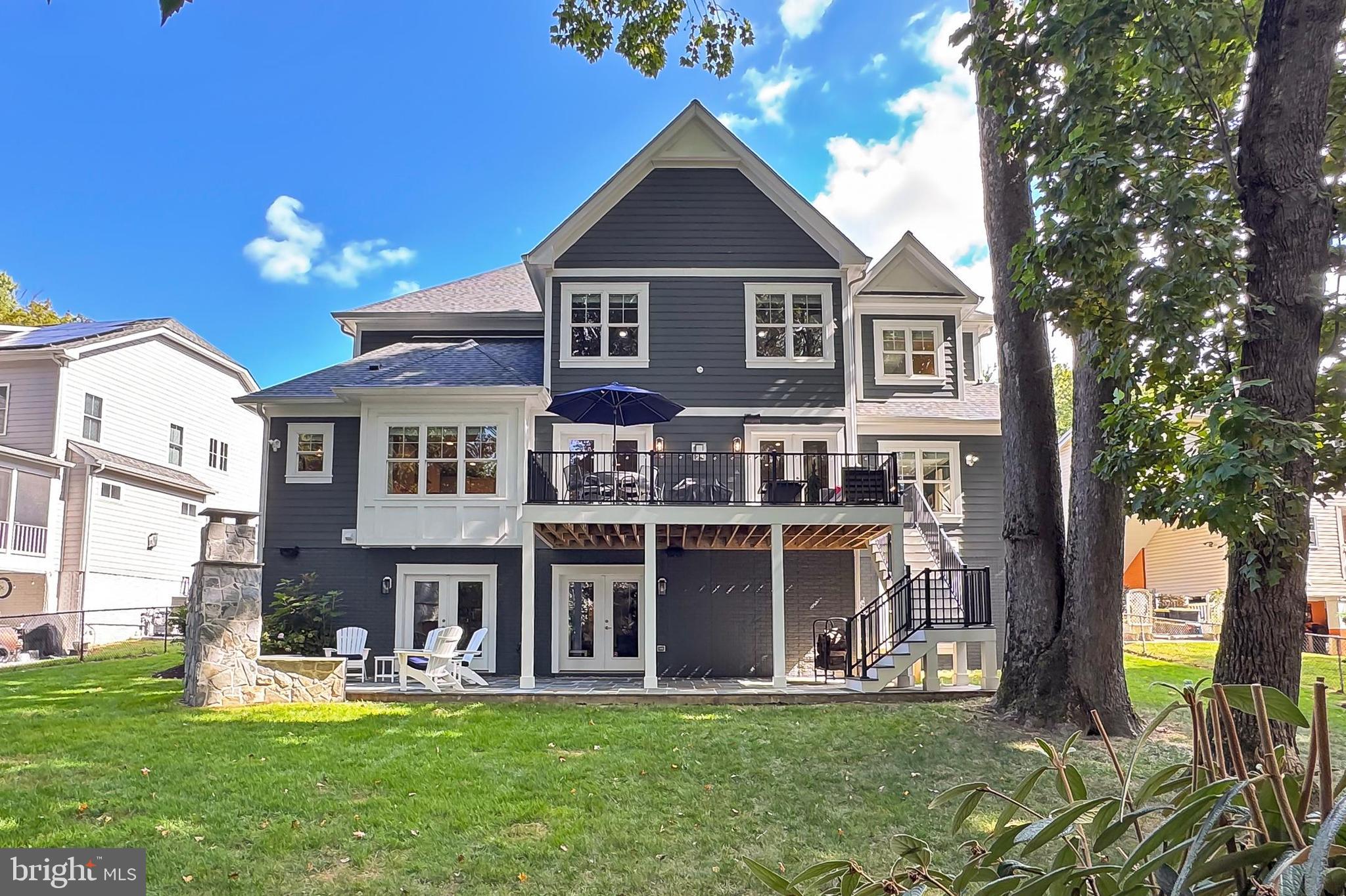 VIENNA WOODS - Residential