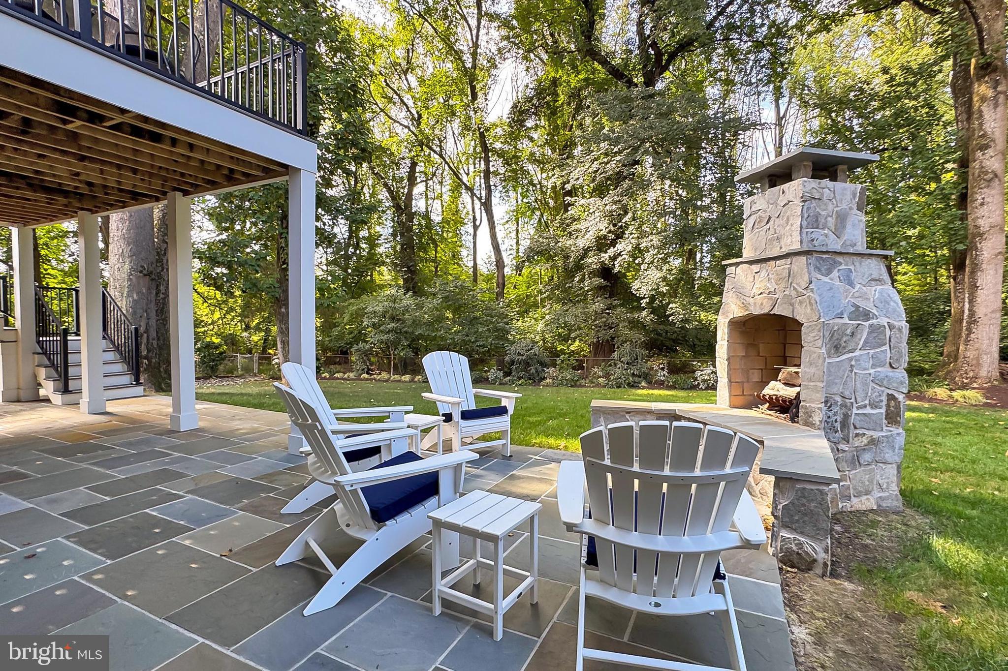 VIENNA WOODS - Residential