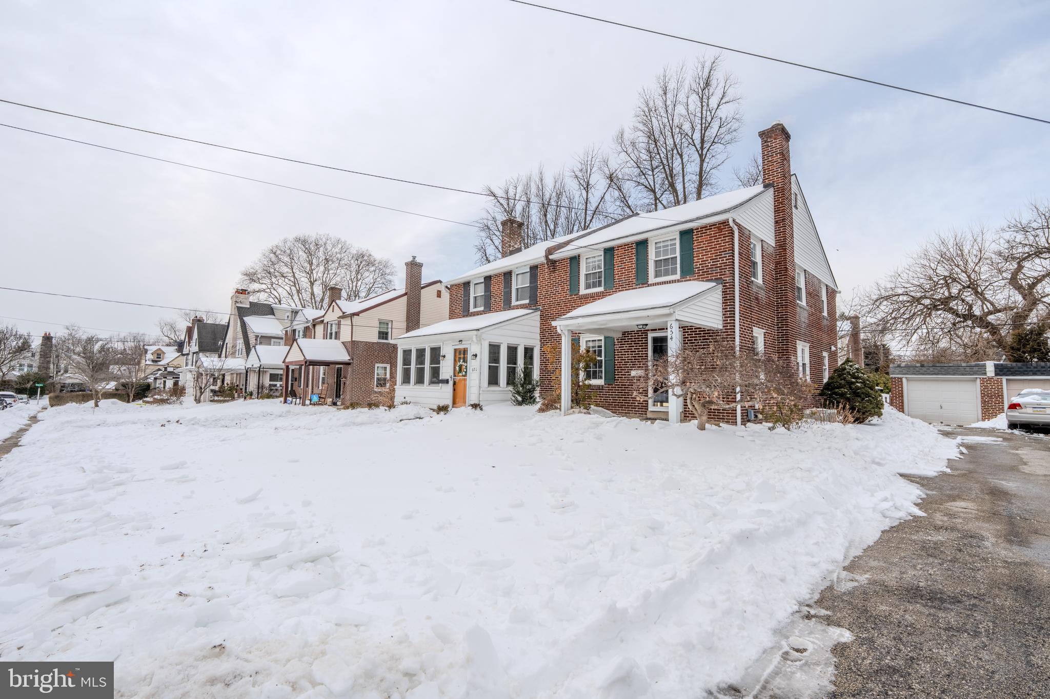 ARDMORE PARK - Residential