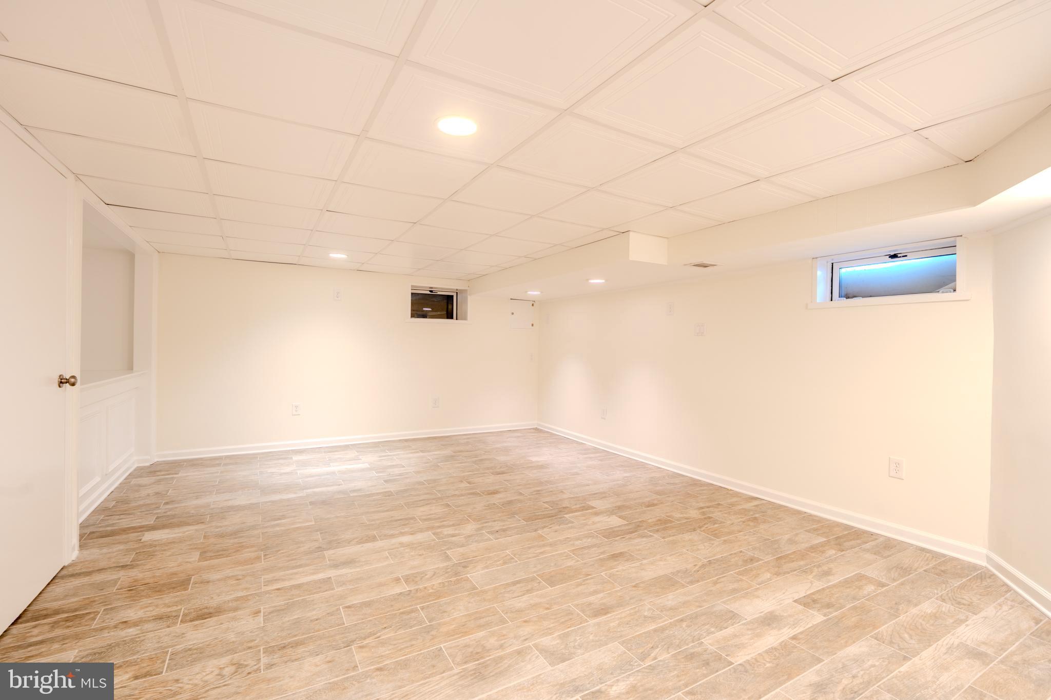 ARDMORE PARK - Residential