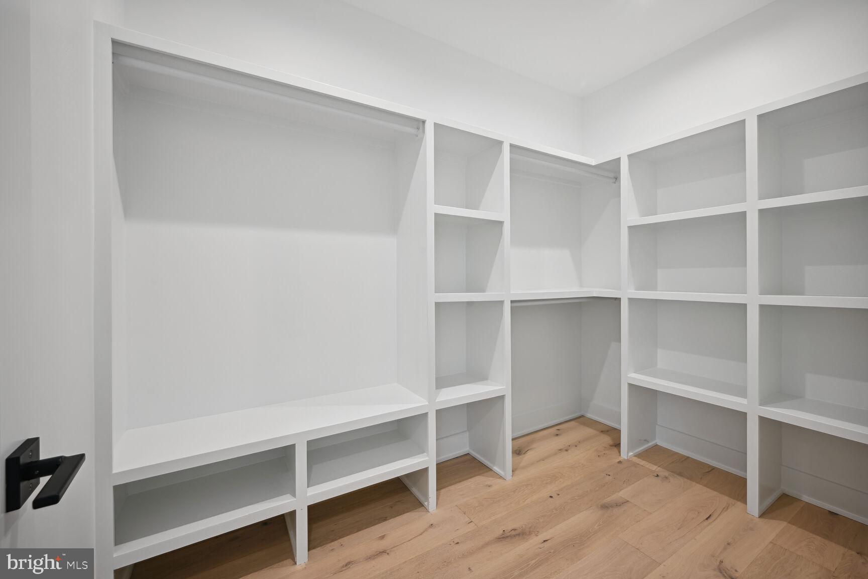 NORTH CHEVY CHASE - Residential