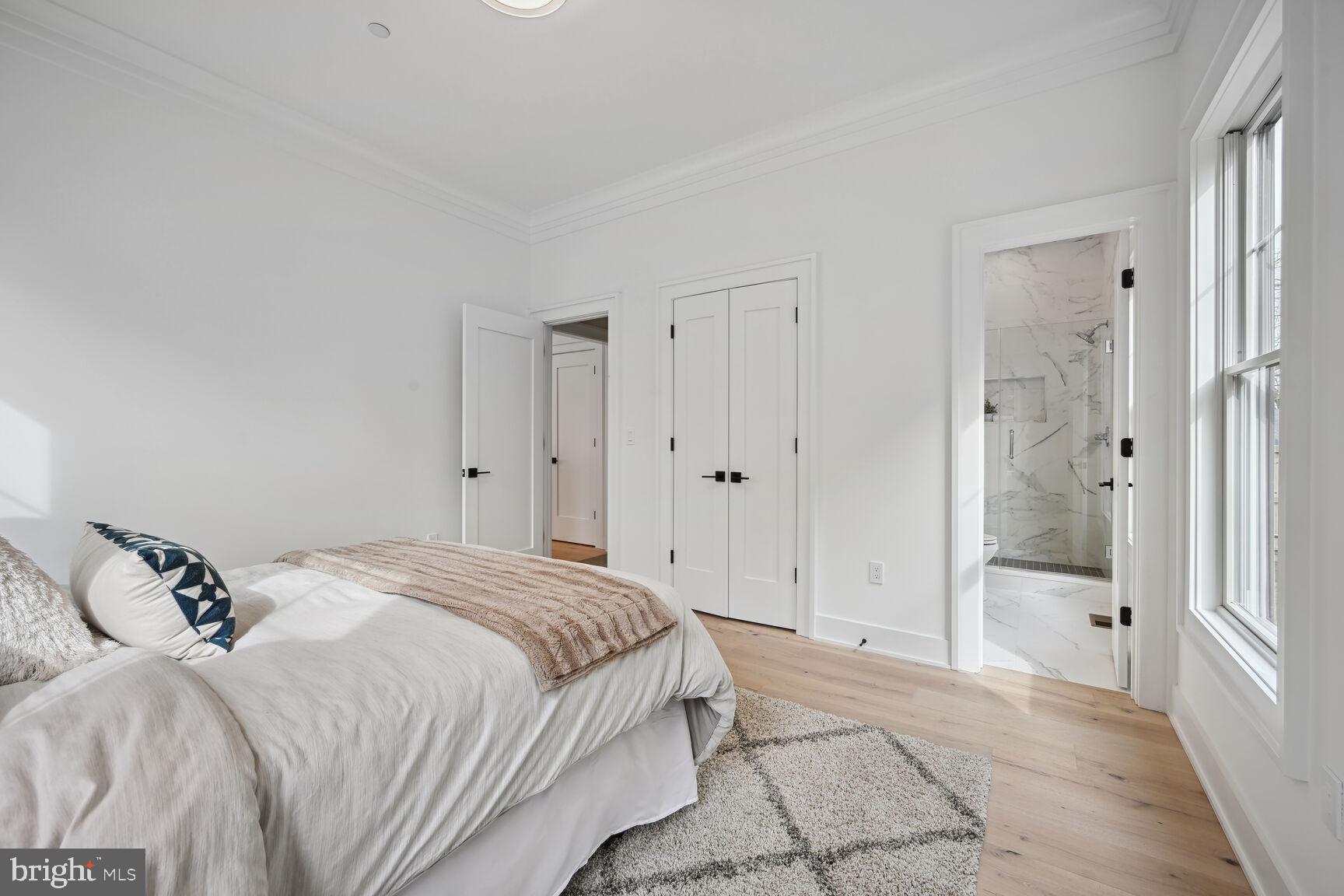 NORTH CHEVY CHASE - Residential